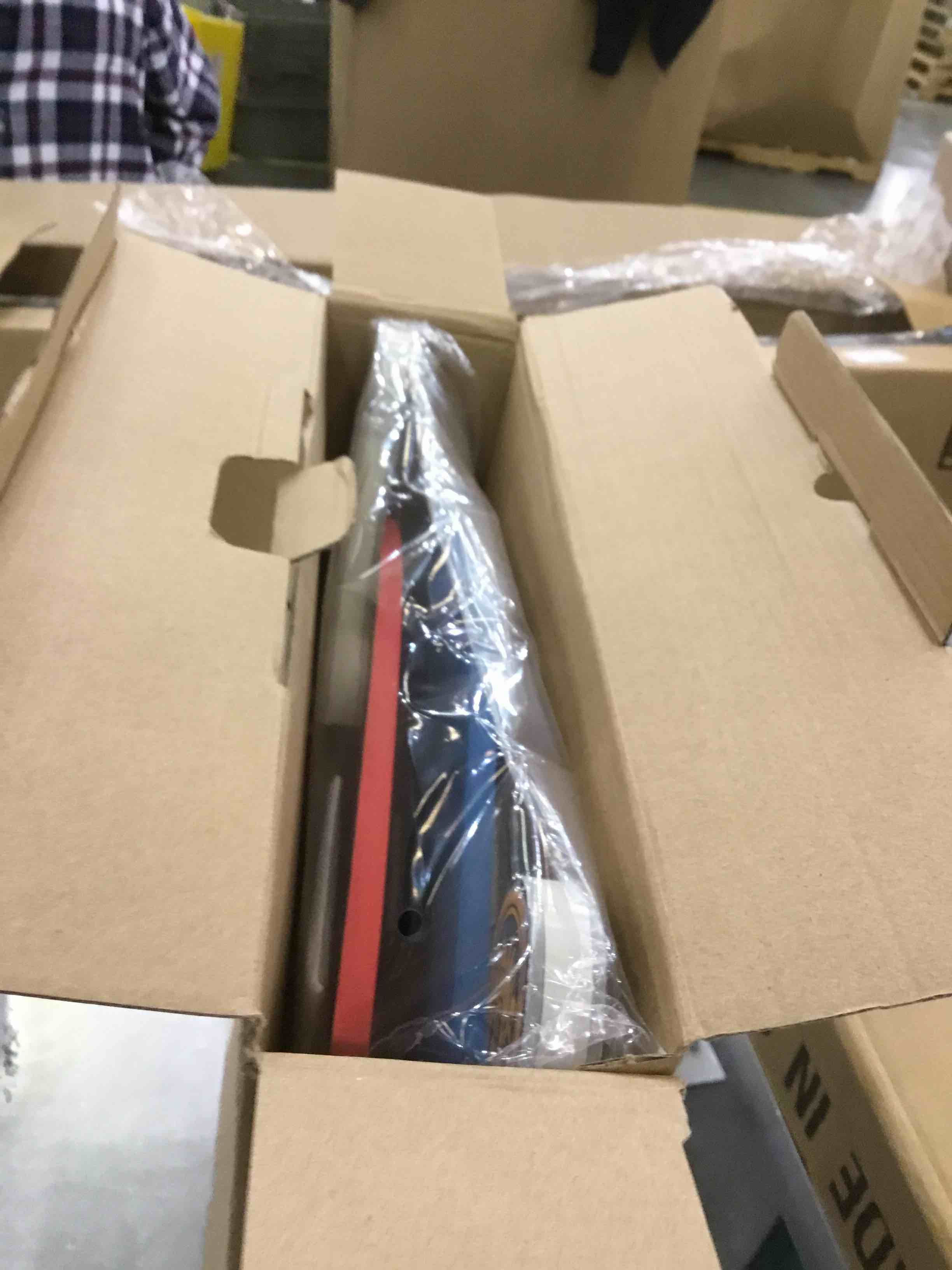 https://s3.amazonaws.com/lotting-images-prod/BargainHunt/EXS01047146_1707410426407.jpeg