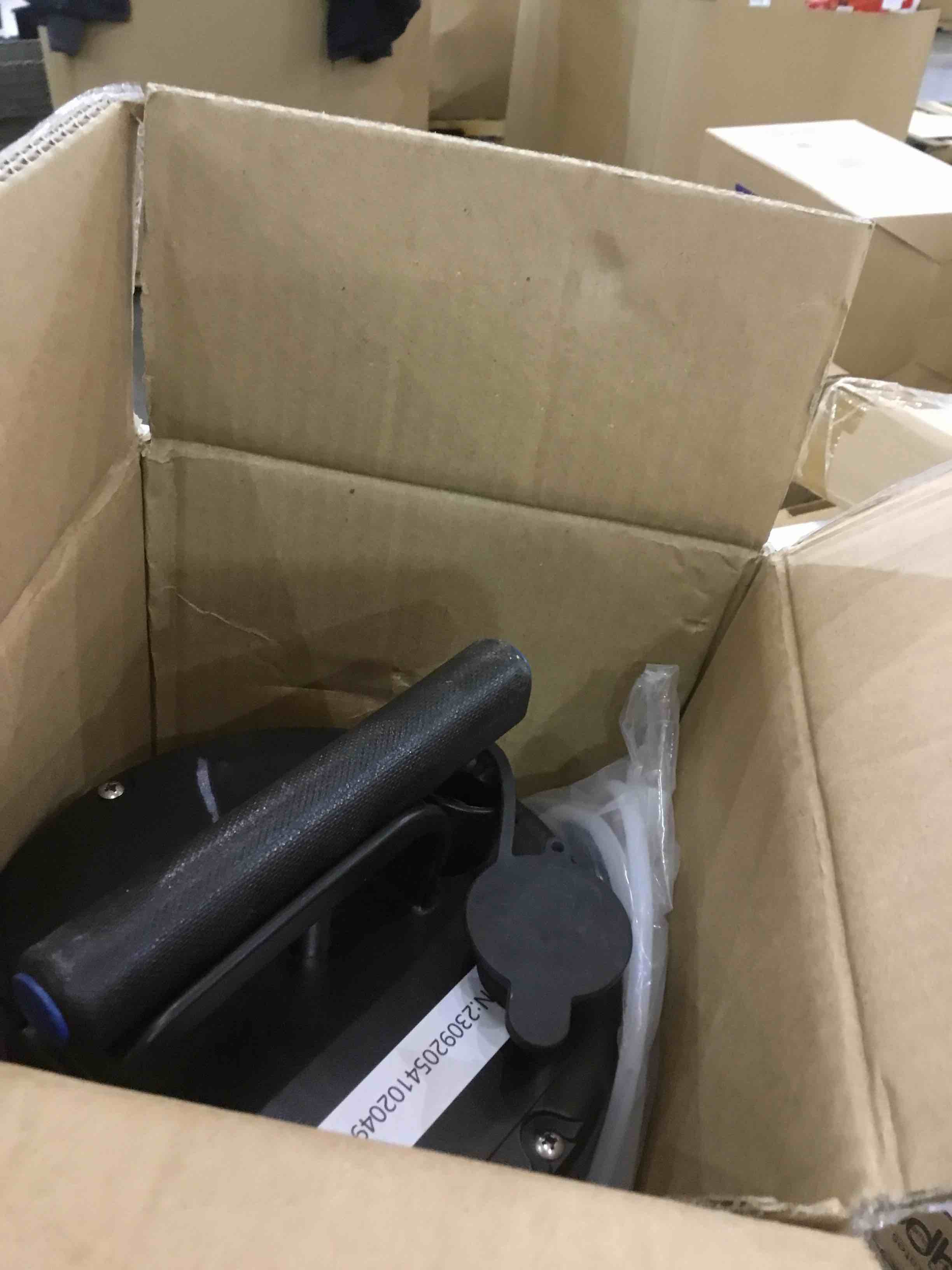https://s3.amazonaws.com/lotting-images-prod/BargainHunt/EXS01047193_1707421671494.jpeg