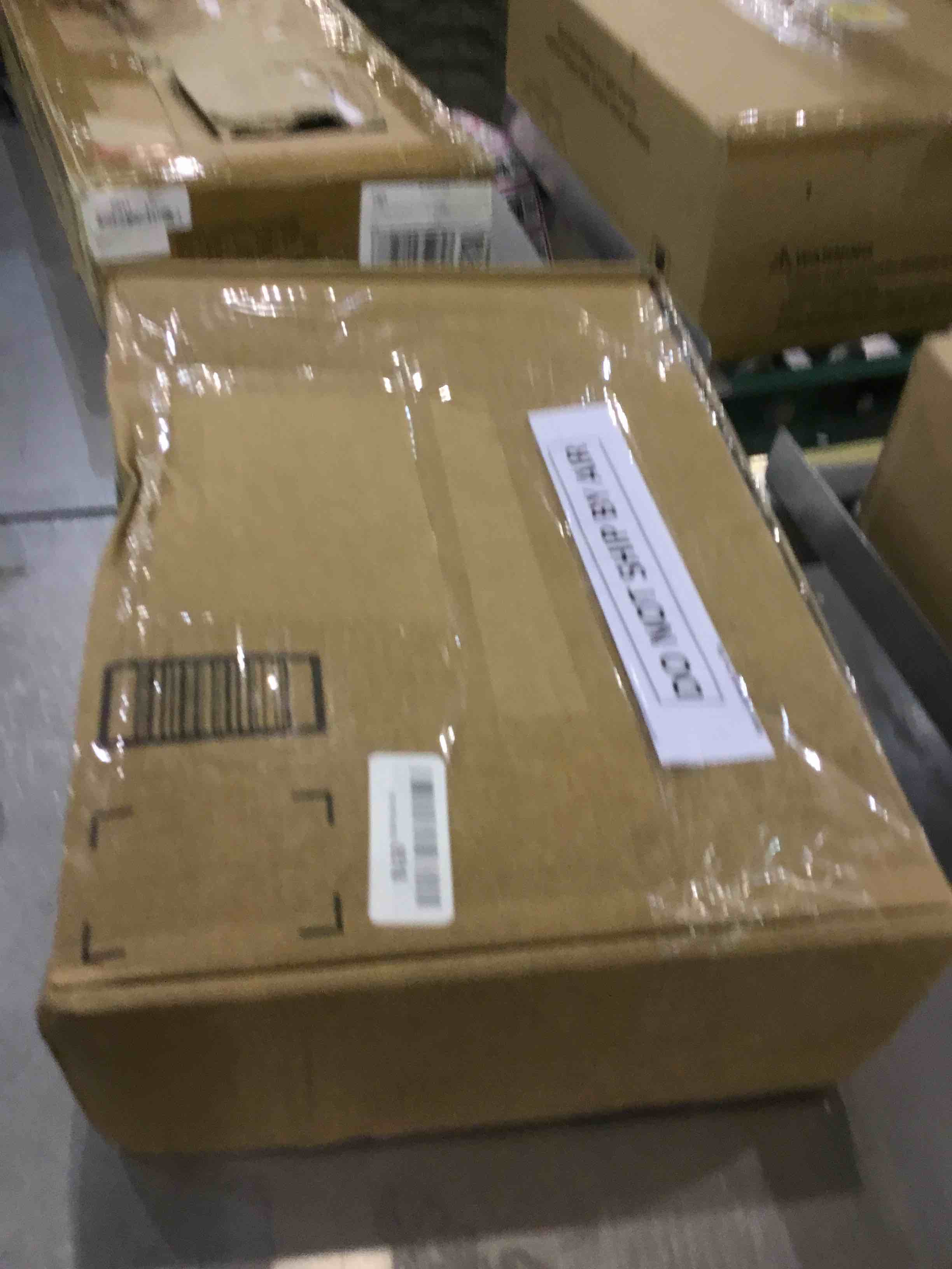https://s3.amazonaws.com/lotting-images-prod/BargainHunt/EXS01047221_1707483948280.jpeg