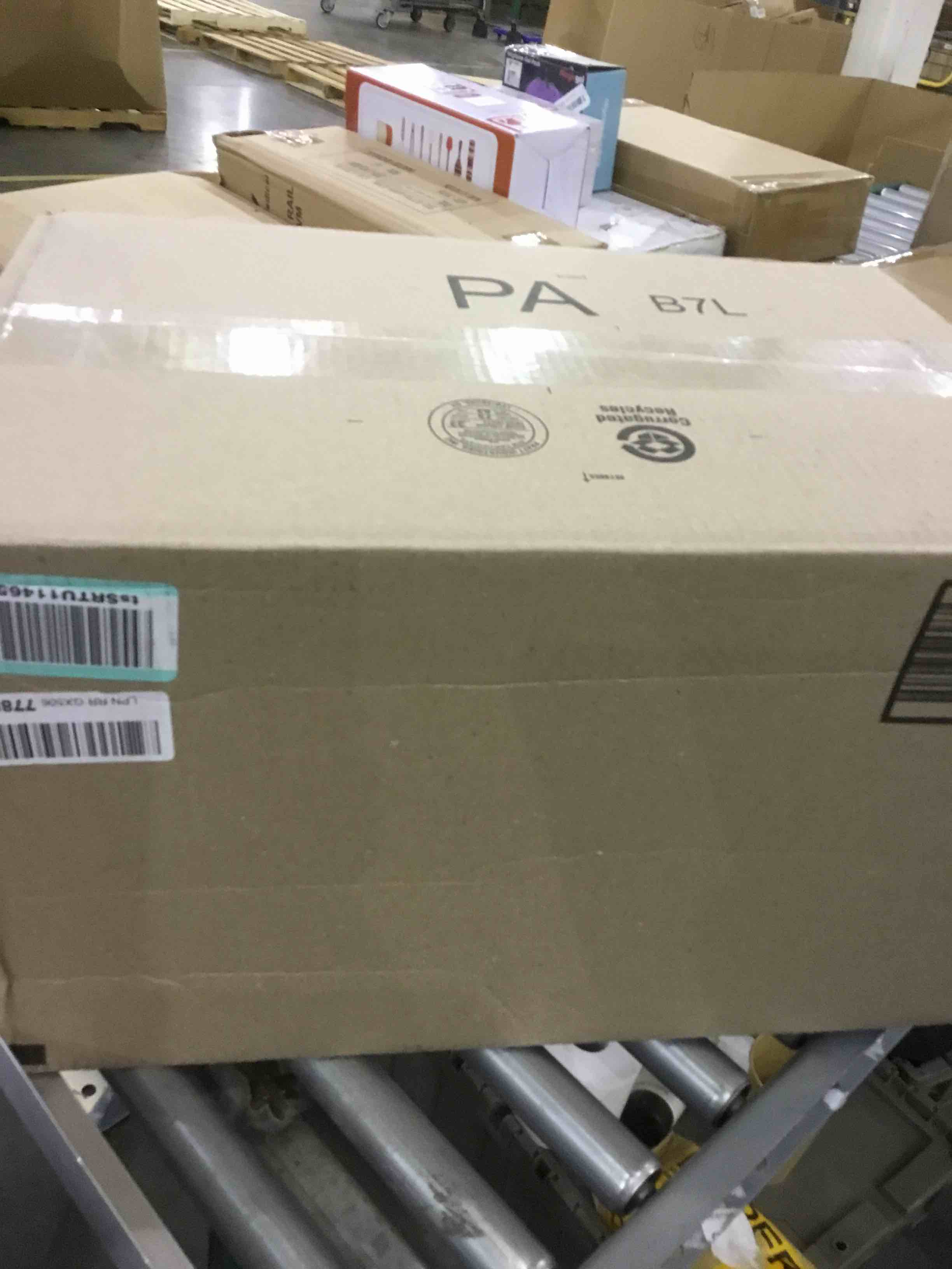 https://s3.amazonaws.com/lotting-images-prod/BargainHunt/EXS01047267_1707490526454.jpeg