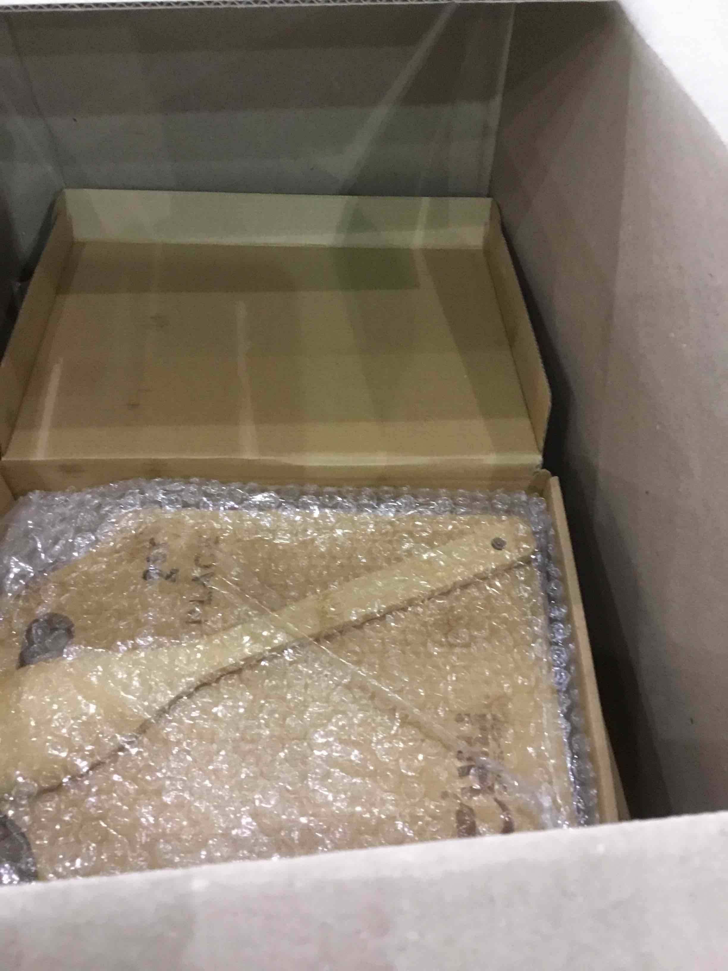 https://s3.amazonaws.com/lotting-images-prod/BargainHunt/EXS01047267_1707490564749.jpeg