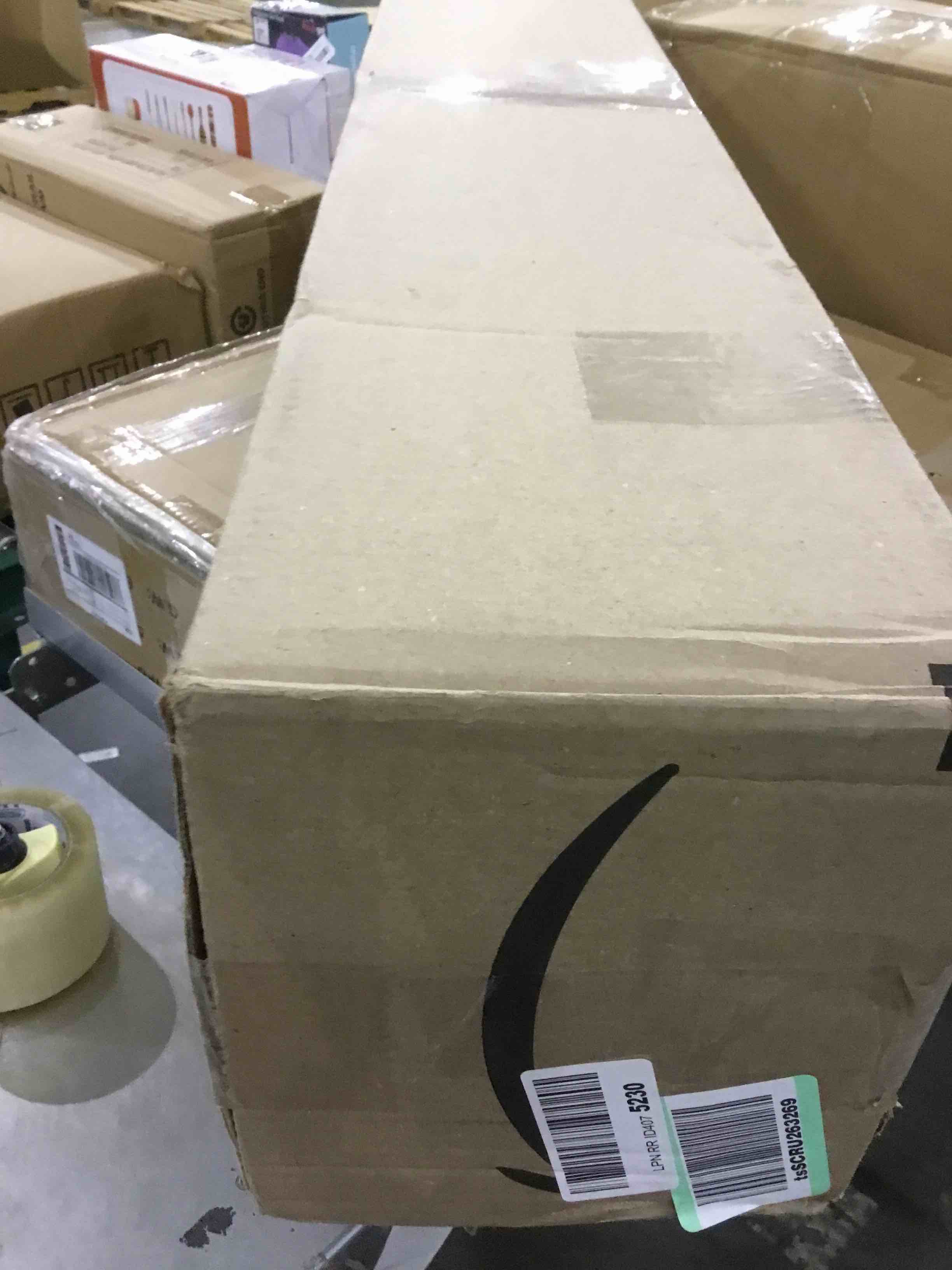 https://s3.amazonaws.com/lotting-images-prod/BargainHunt/EXS01047268_1707490908907.jpeg