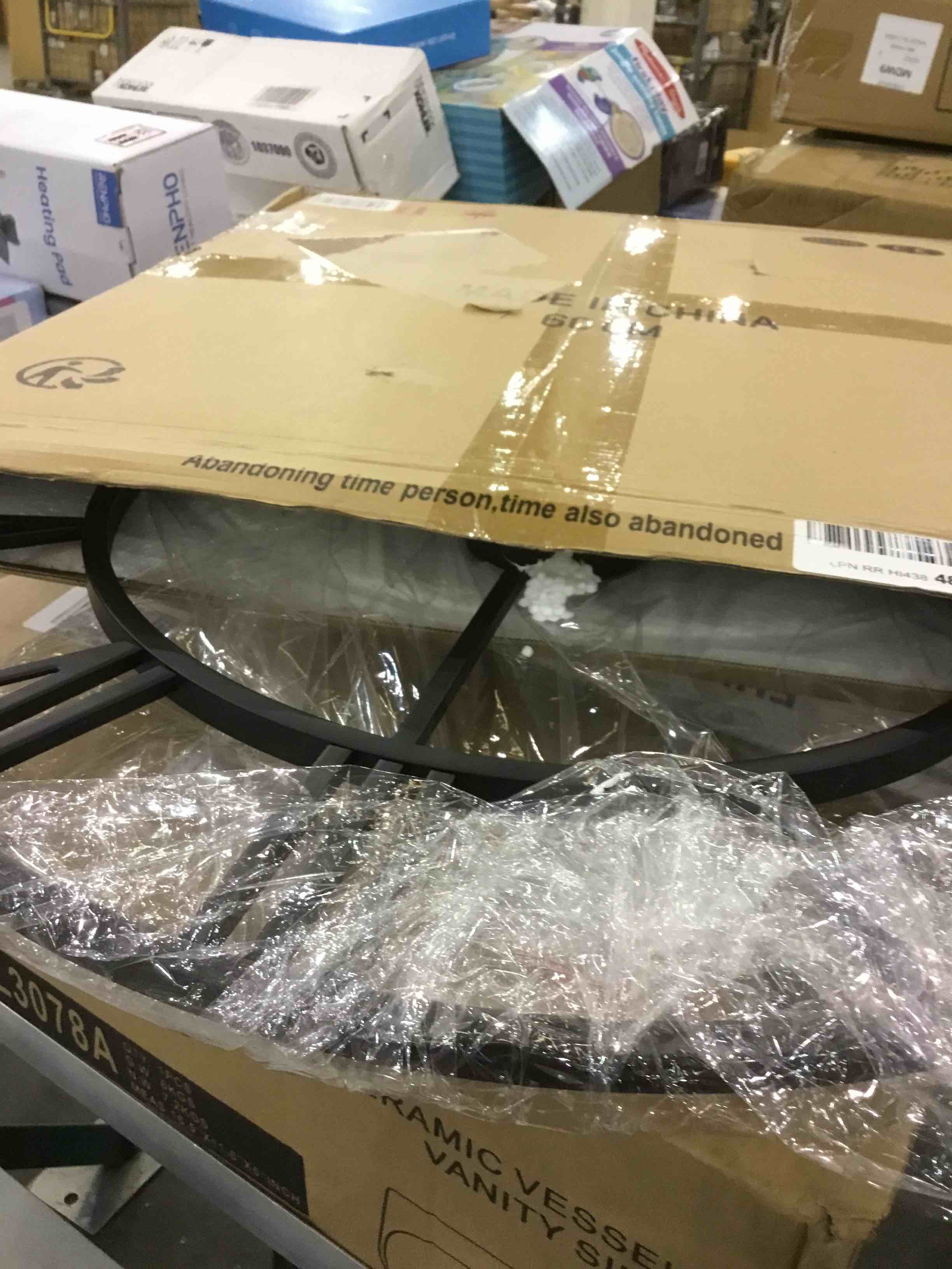 https://s3.amazonaws.com/lotting-images-prod/BargainHunt/EXS01047277_1707491935556.jpeg