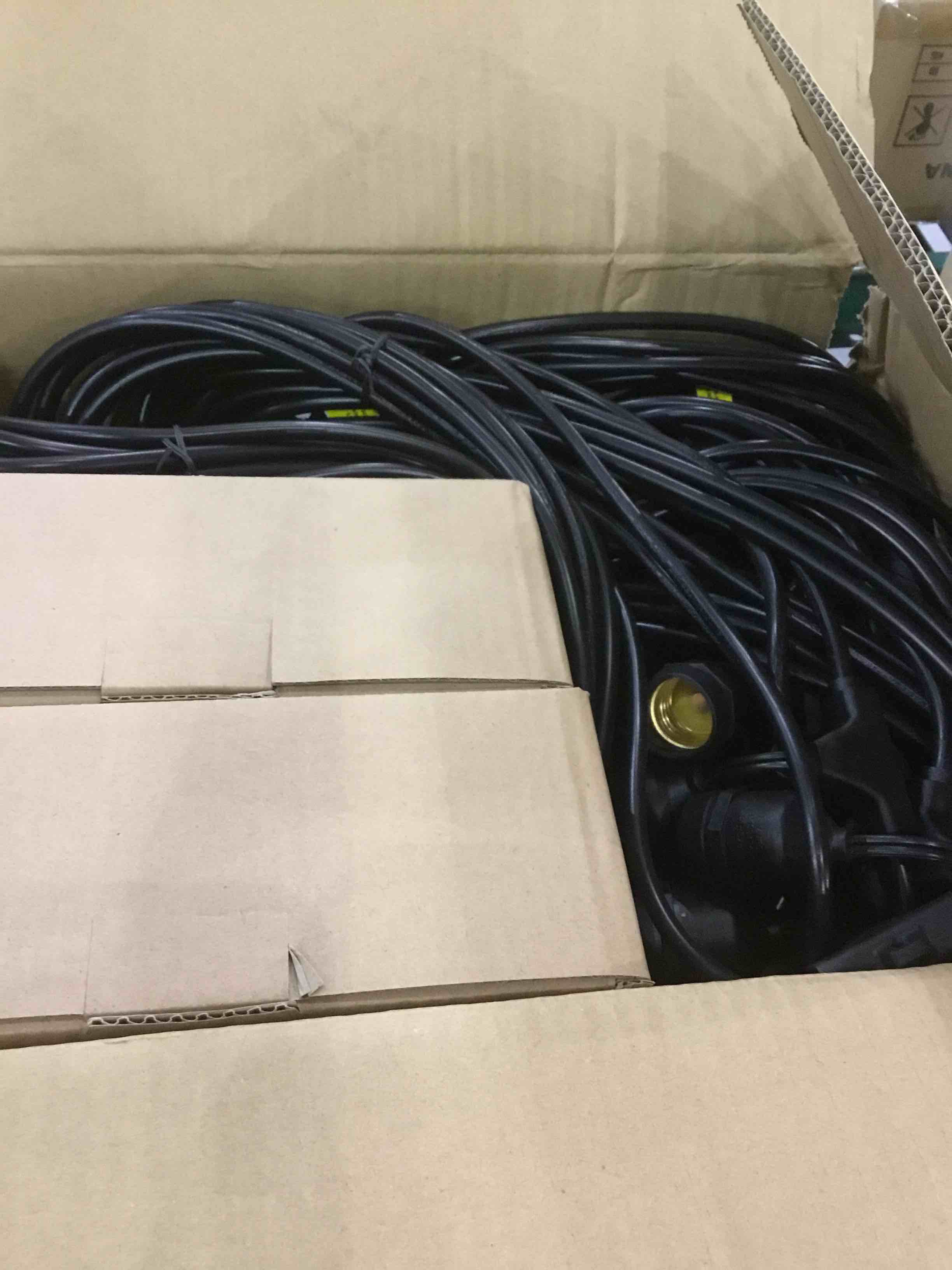 https://s3.amazonaws.com/lotting-images-prod/BargainHunt/EXS01047351_1707507690993.jpeg