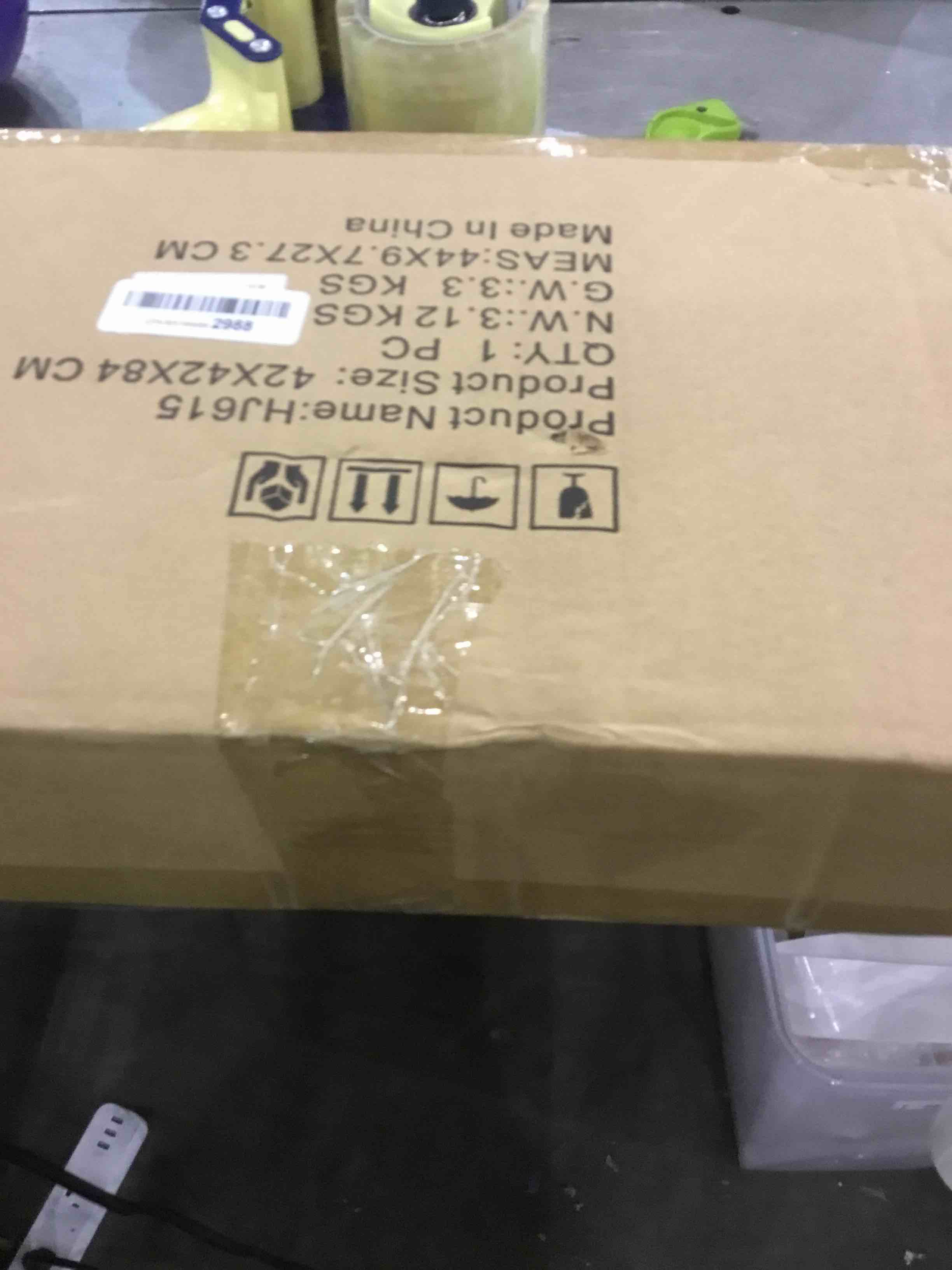 https://s3.amazonaws.com/lotting-images-prod/BargainHunt/EXS01047354_1707508028640.jpeg