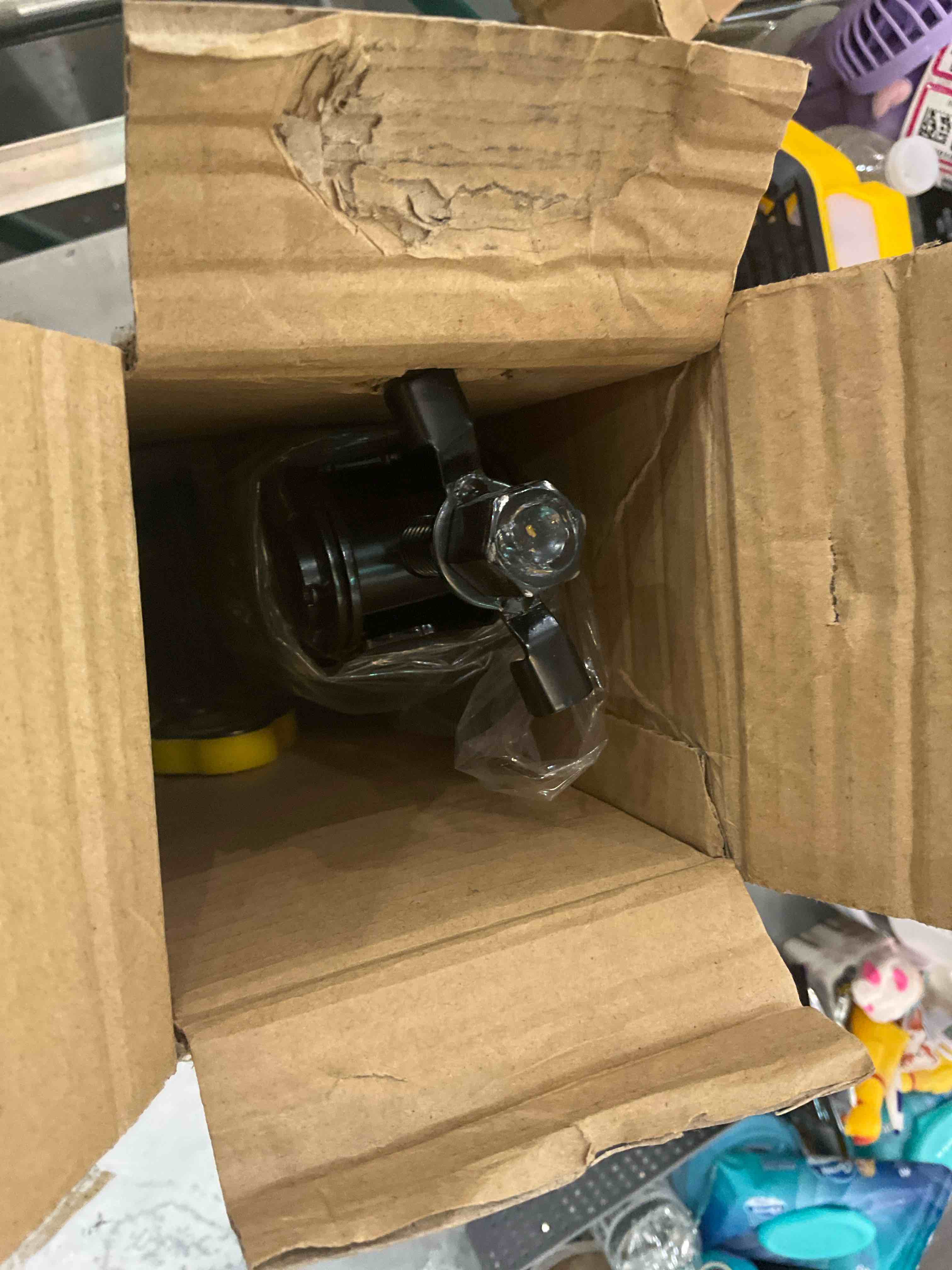 https://s3.amazonaws.com/lotting-images-prod/BargainHunt/EXS01047555_1707840106760.jpeg
