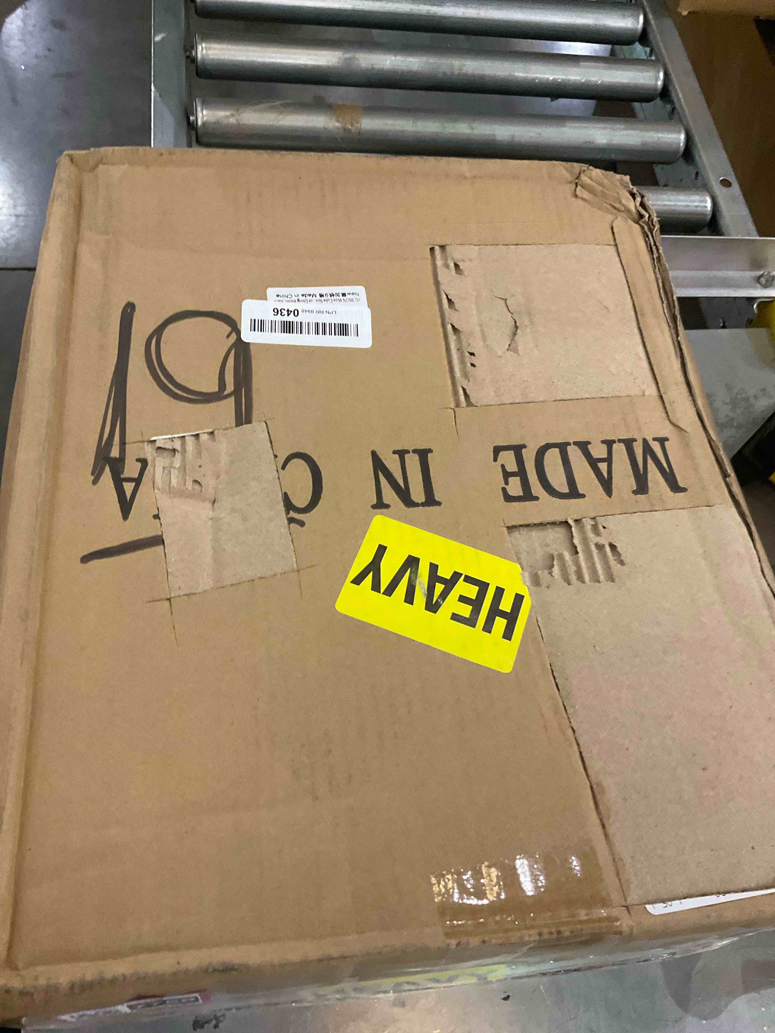 https://s3.amazonaws.com/lotting-images-prod/BargainHunt/EXS01047756_1707933693588.jpeg