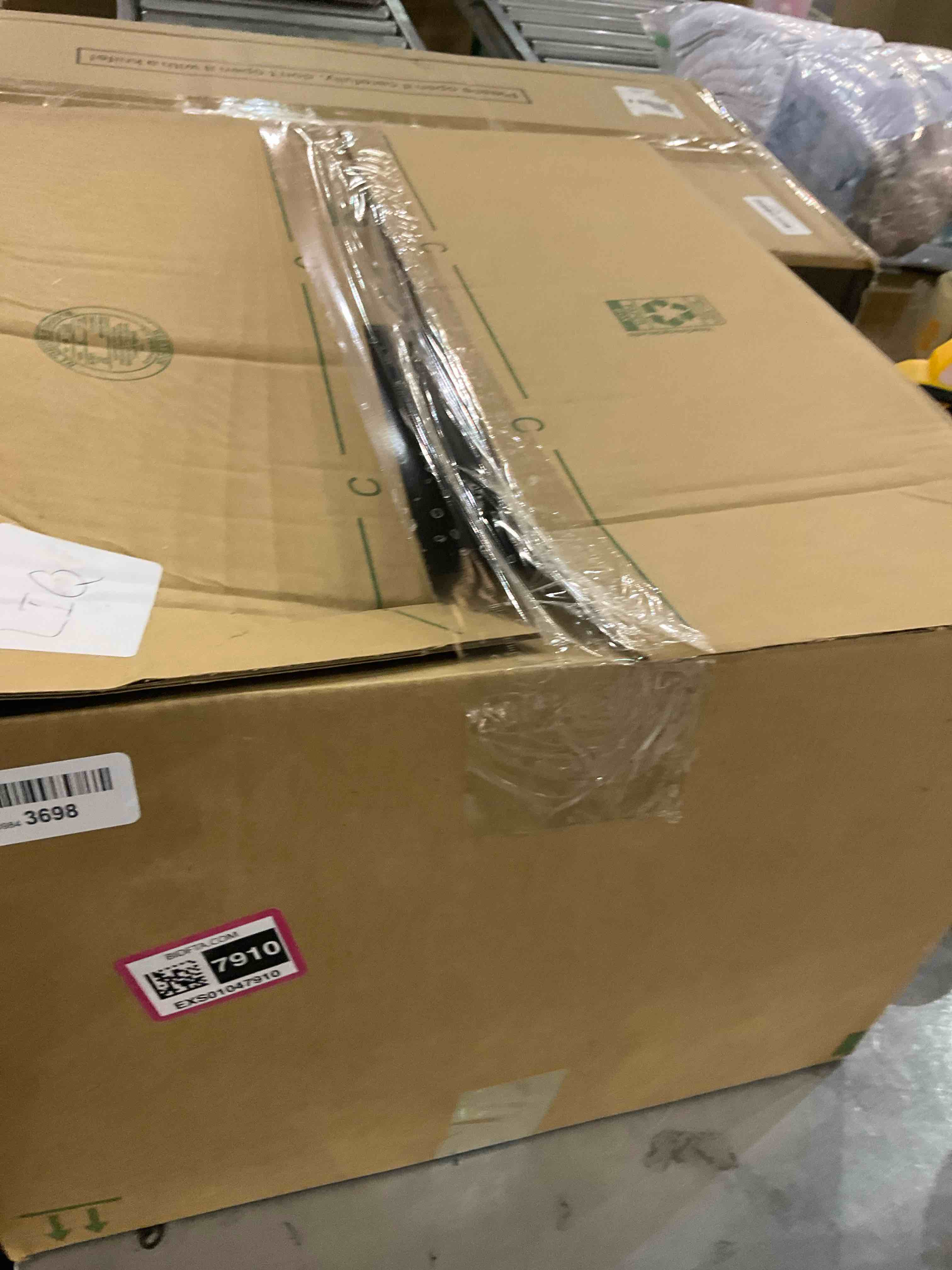 https://s3.amazonaws.com/lotting-images-prod/BargainHunt/EXS01047910_1708091150290.jpeg