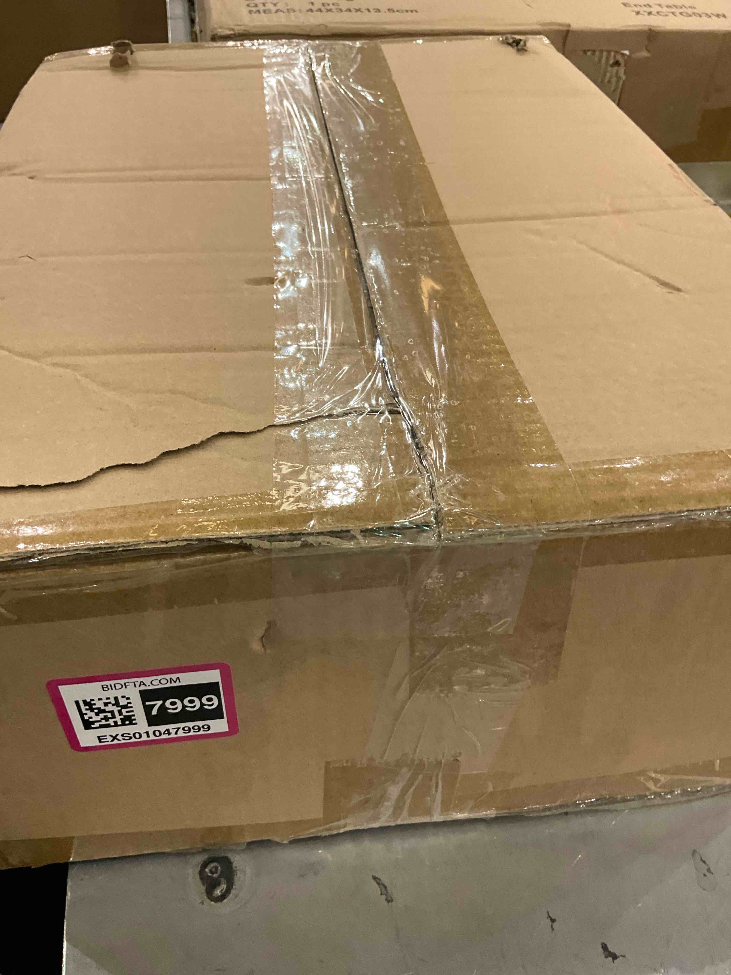https://s3.amazonaws.com/lotting-images-prod/BargainHunt/EXS01047999_1708111627798.jpeg