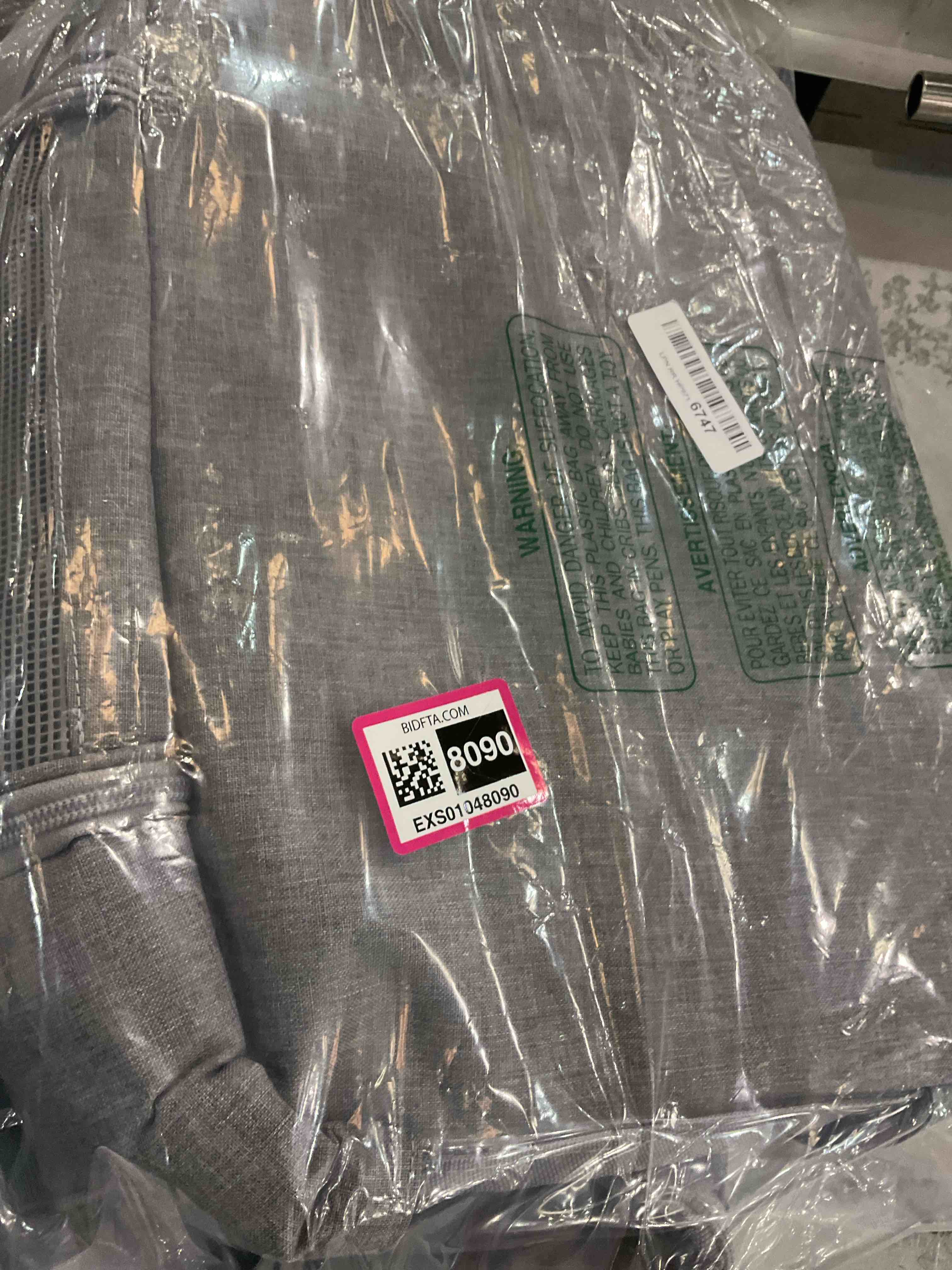 https://s3.amazonaws.com/lotting-images-prod/BargainHunt/EXS01048090_1708712507108.jpeg