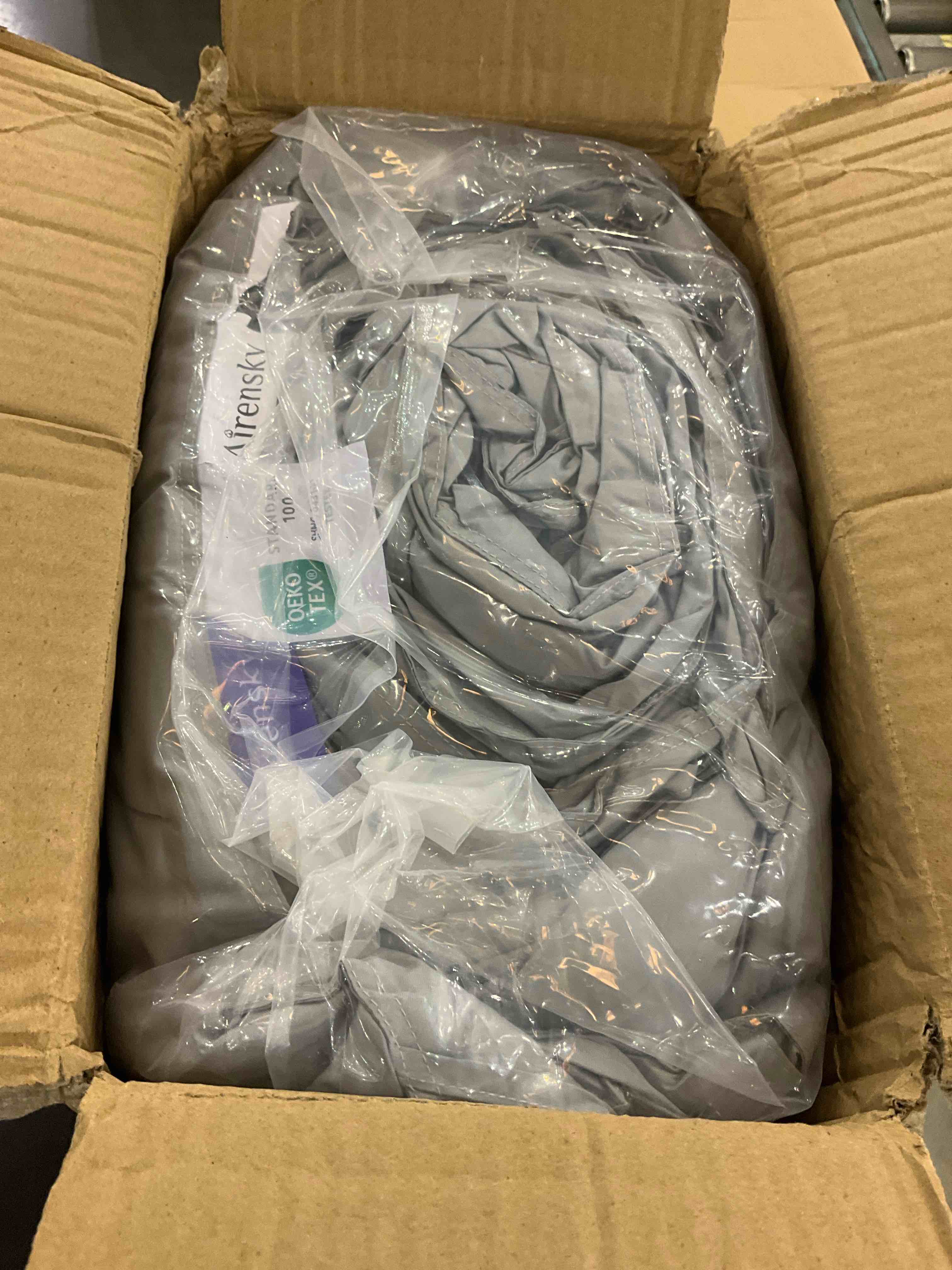https://s3.amazonaws.com/lotting-images-prod/BargainHunt/EXS01048112_1708713965646.jpeg