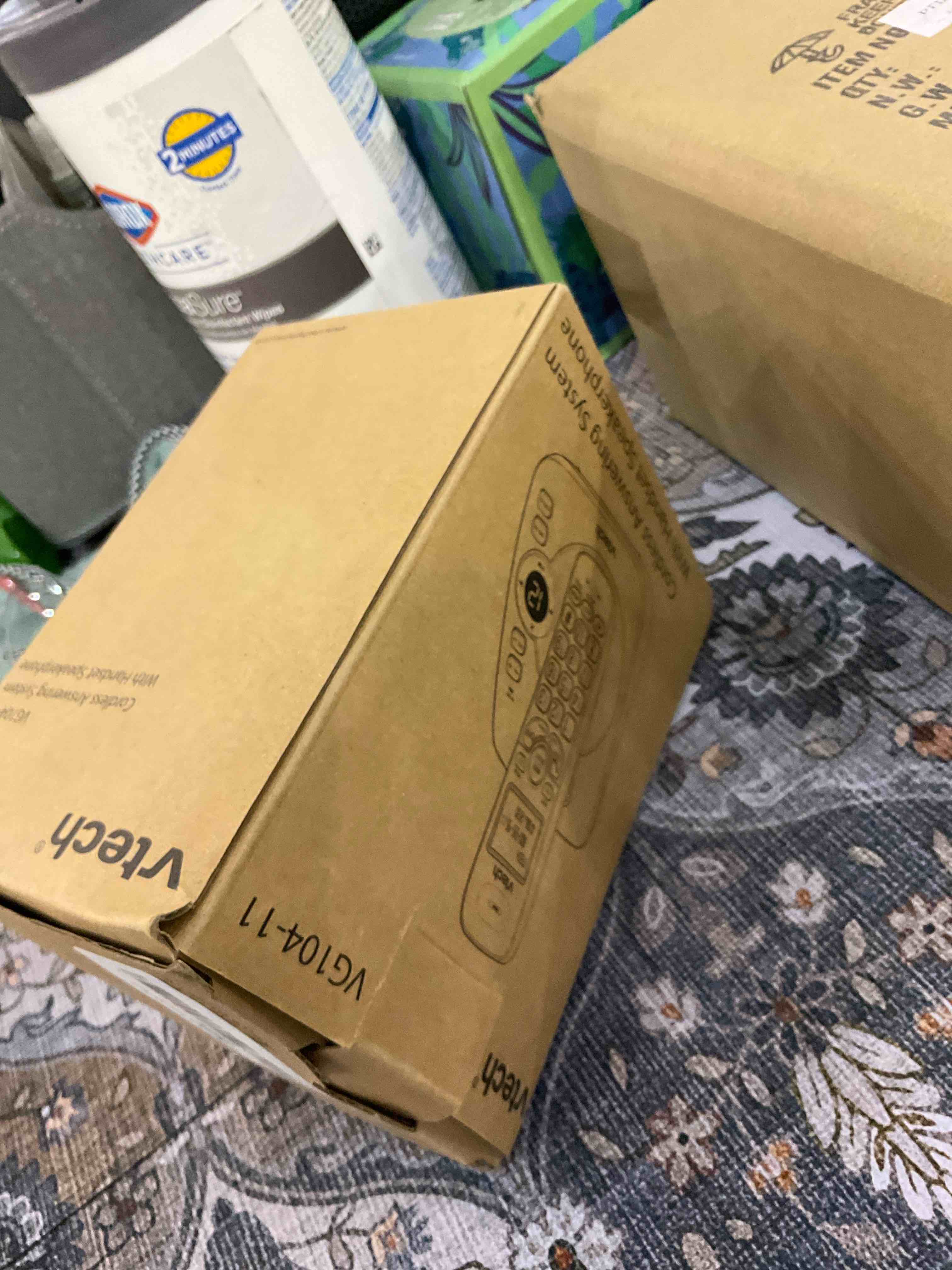 https://s3.amazonaws.com/lotting-images-prod/BargainHunt/EXS01048290_1709581411567.jpeg
