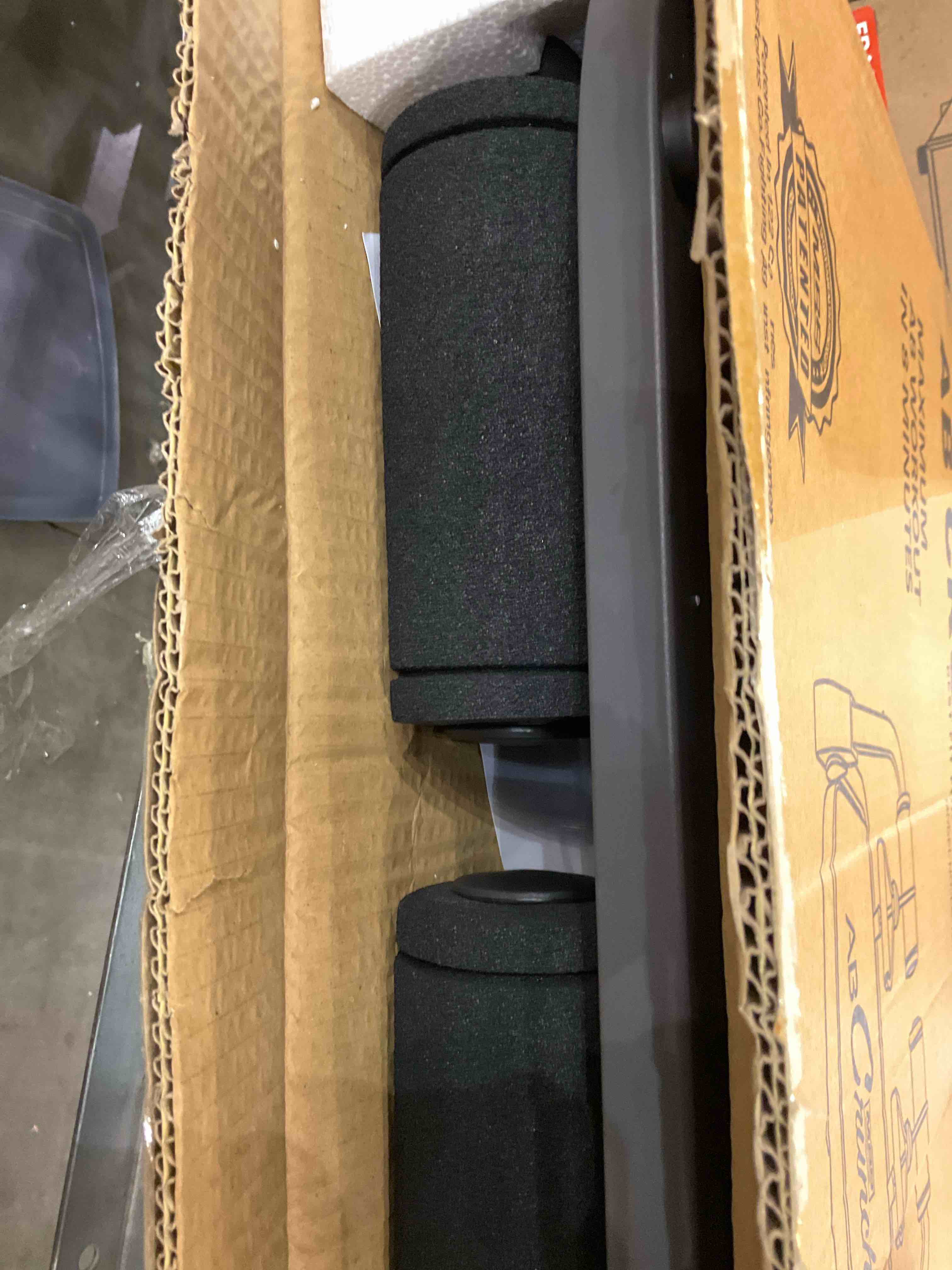 https://s3.amazonaws.com/lotting-images-prod/BargainHunt/EXS01049127_1708011312847.jpeg