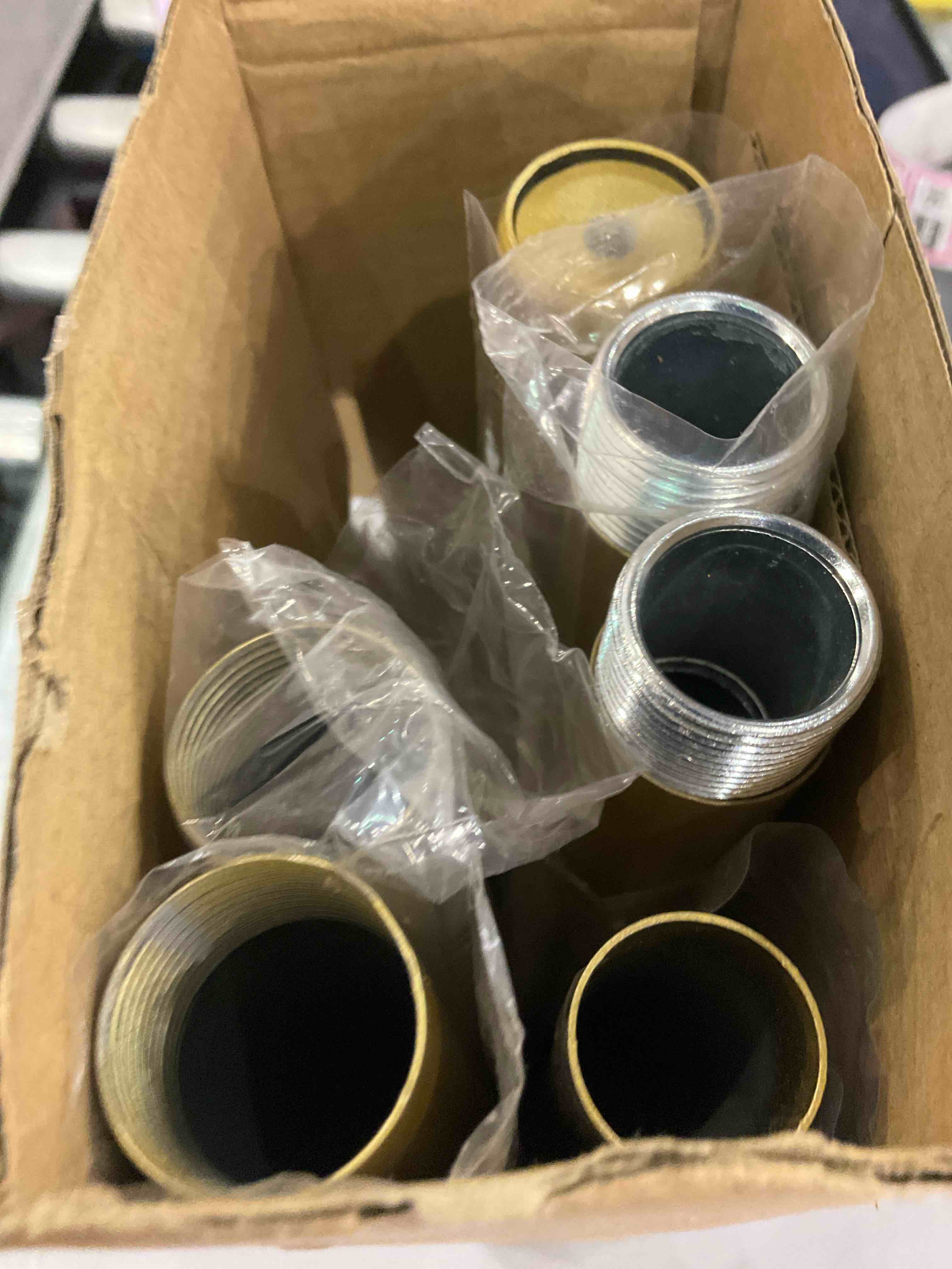 https://s3.amazonaws.com/lotting-images-prod/BargainHunt/EXS01049202_1708085922812.jpeg