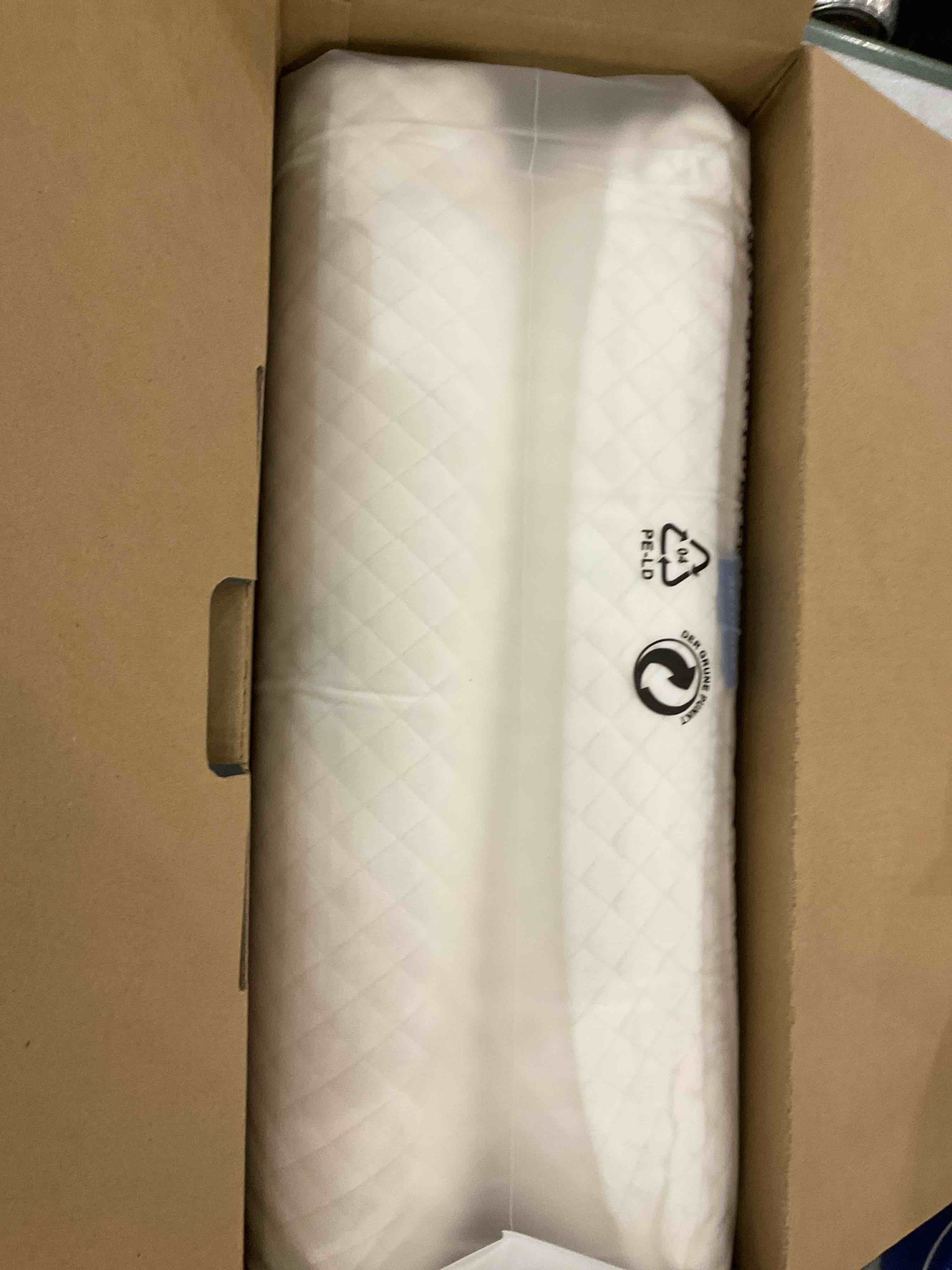 https://s3.amazonaws.com/lotting-images-prod/BargainHunt/EXS01049522_1707405264415.jpeg