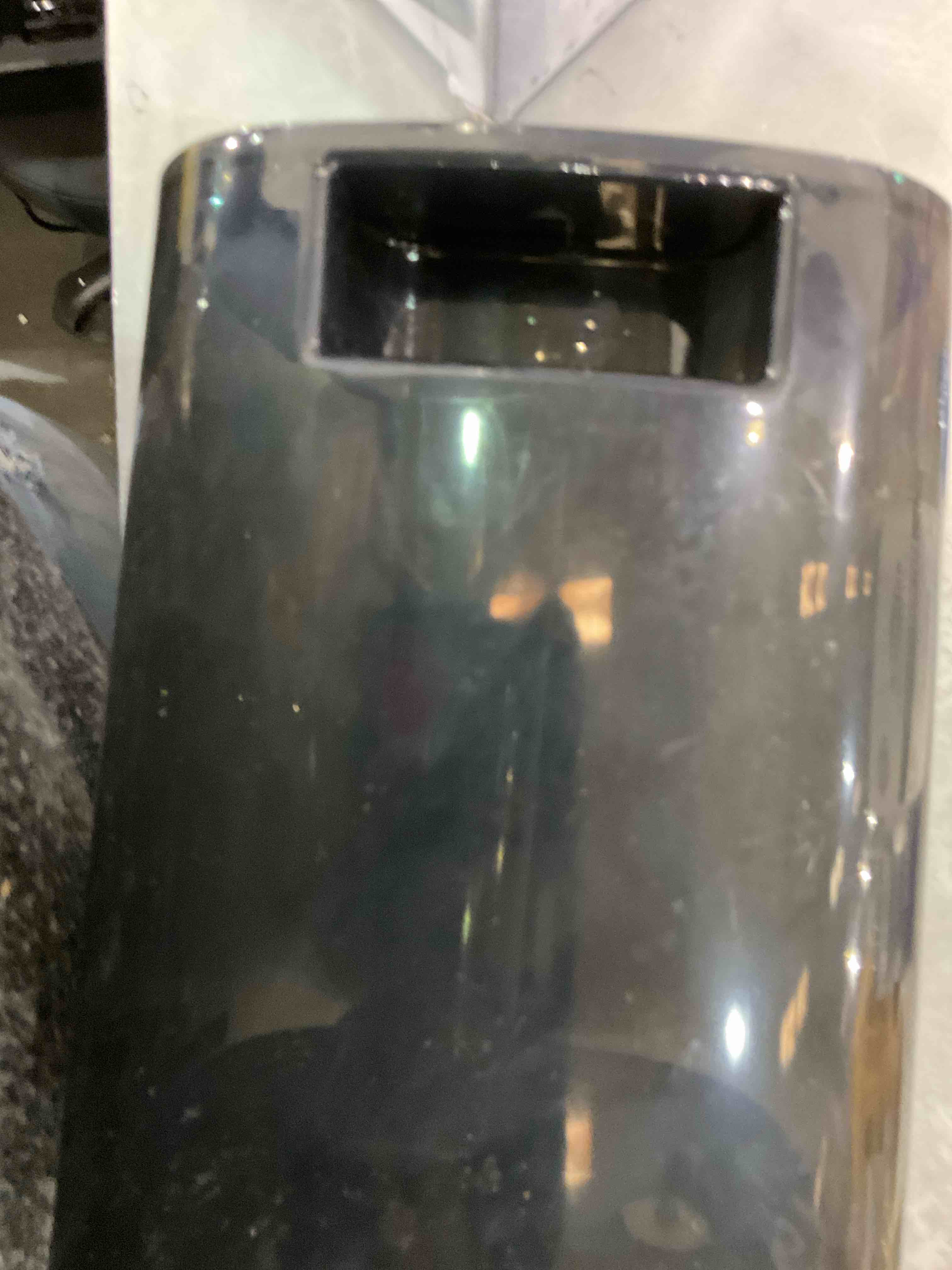 https://s3.amazonaws.com/lotting-images-prod/BargainHunt/EXS01049697_1707491940354.jpeg