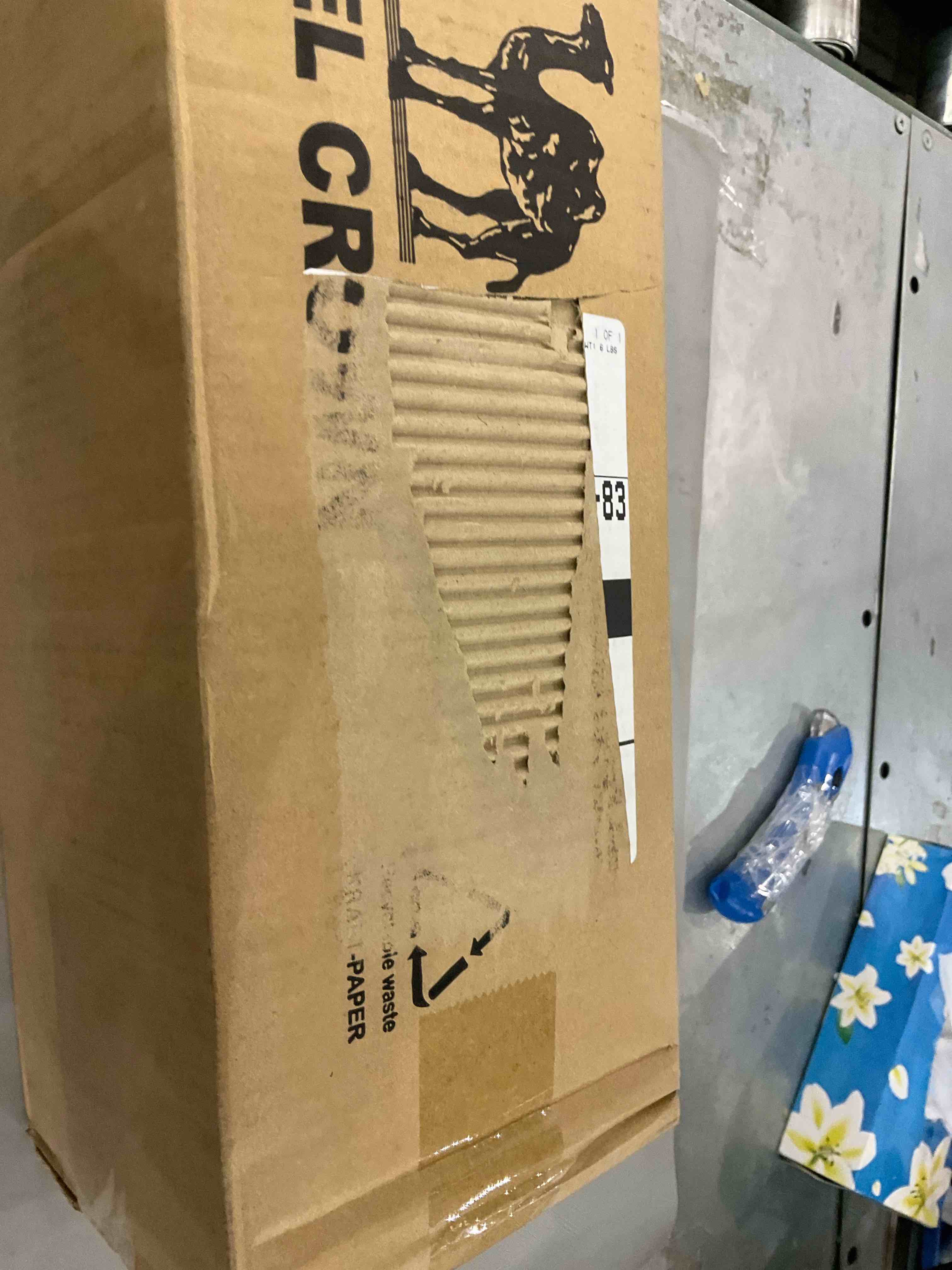 https://s3.amazonaws.com/lotting-images-prod/BargainHunt/EXS01049836_1707756630956.jpeg
