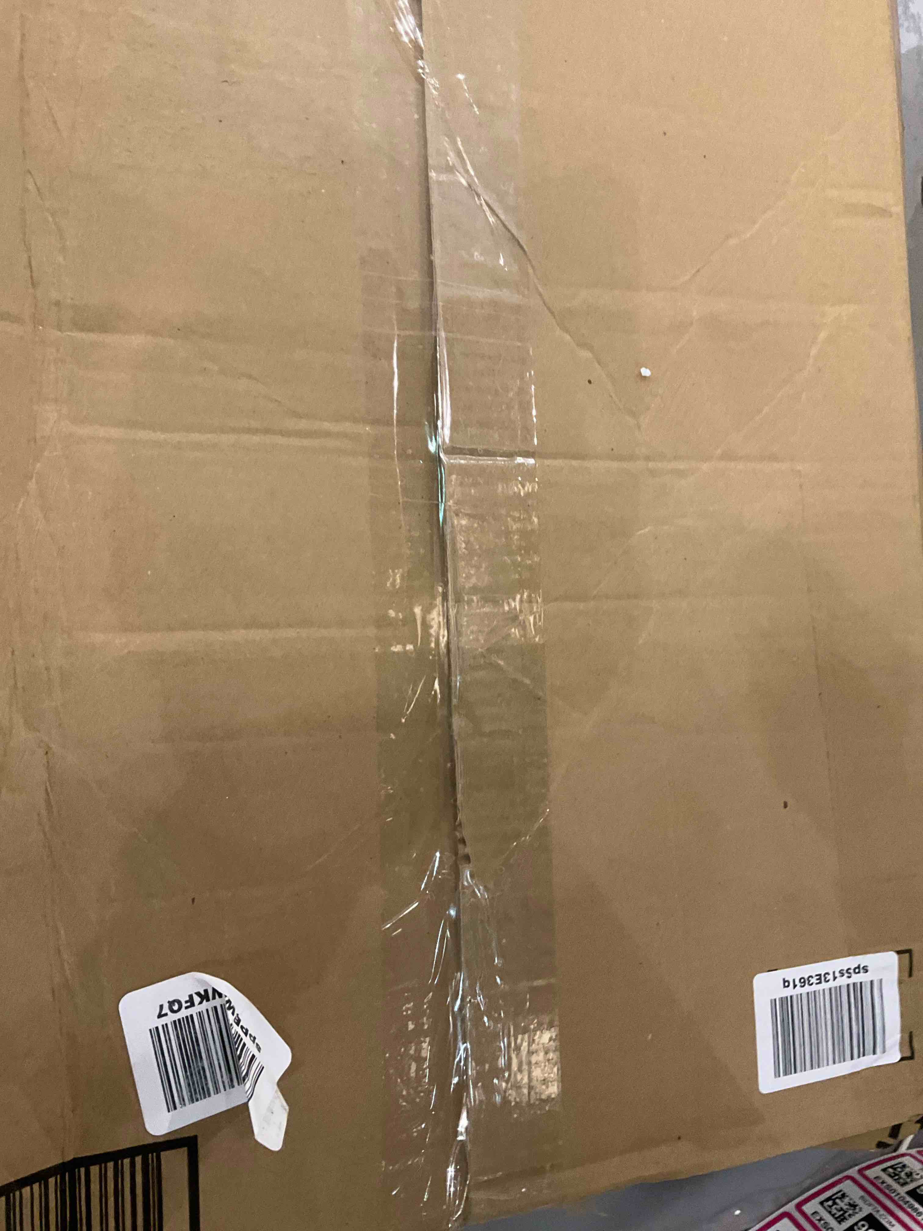 https://s3.amazonaws.com/lotting-images-prod/BargainHunt/EXS01049854_1707762242121.jpeg