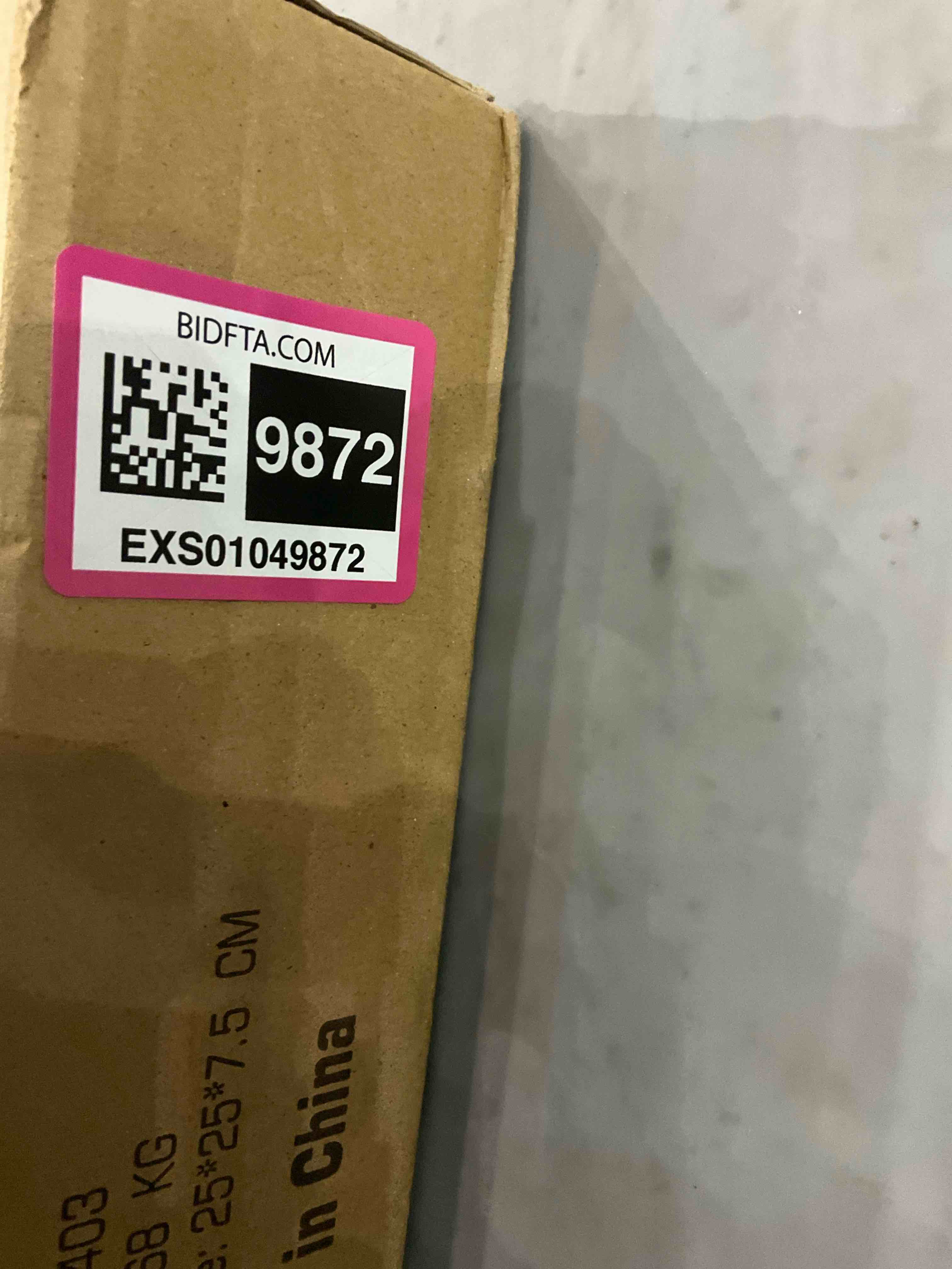 https://s3.amazonaws.com/lotting-images-prod/BargainHunt/EXS01049872_1707768591673.jpeg