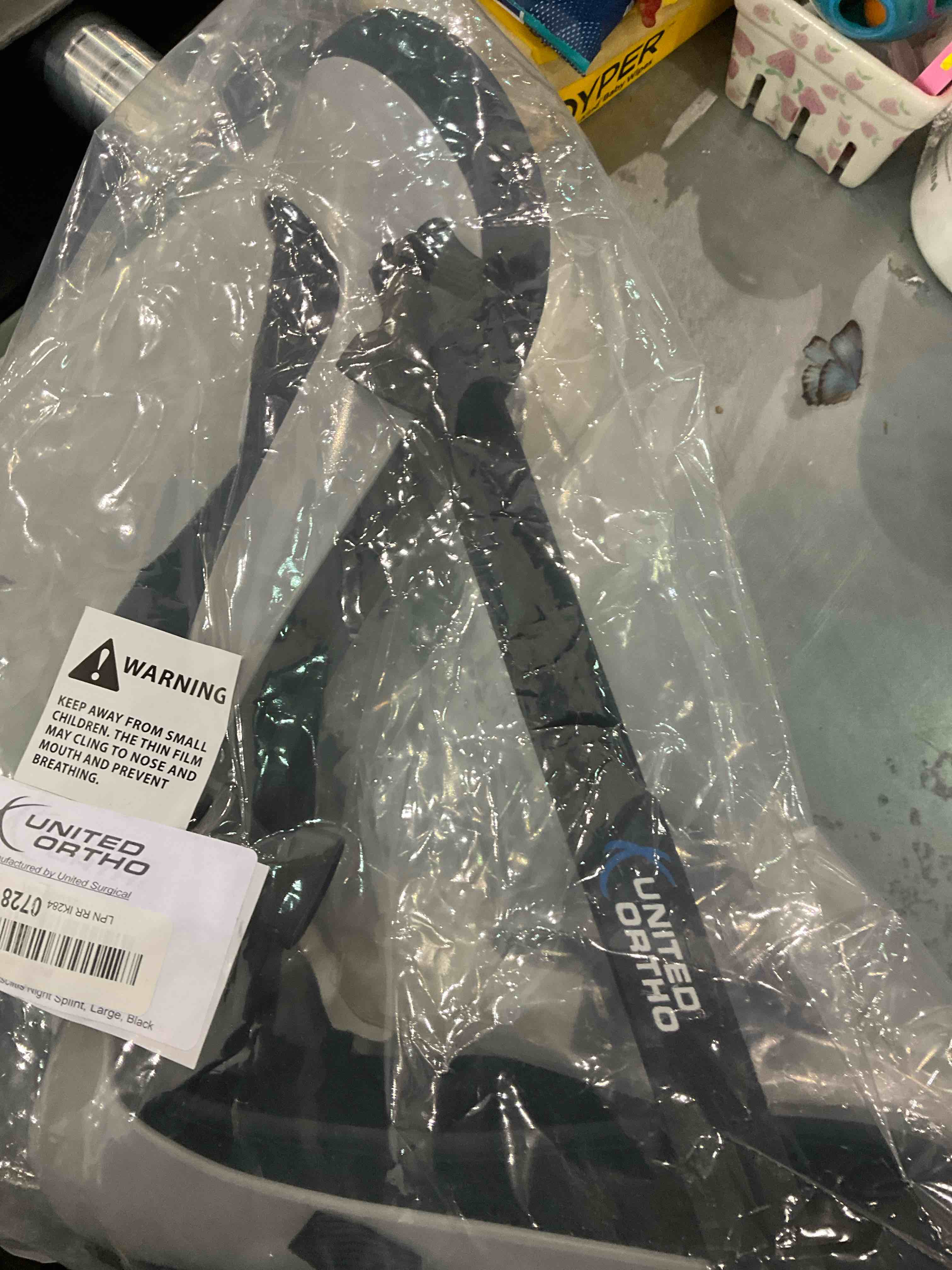 https://s3.amazonaws.com/lotting-images-prod/BargainHunt/EXS01049875_1707826894250.jpeg