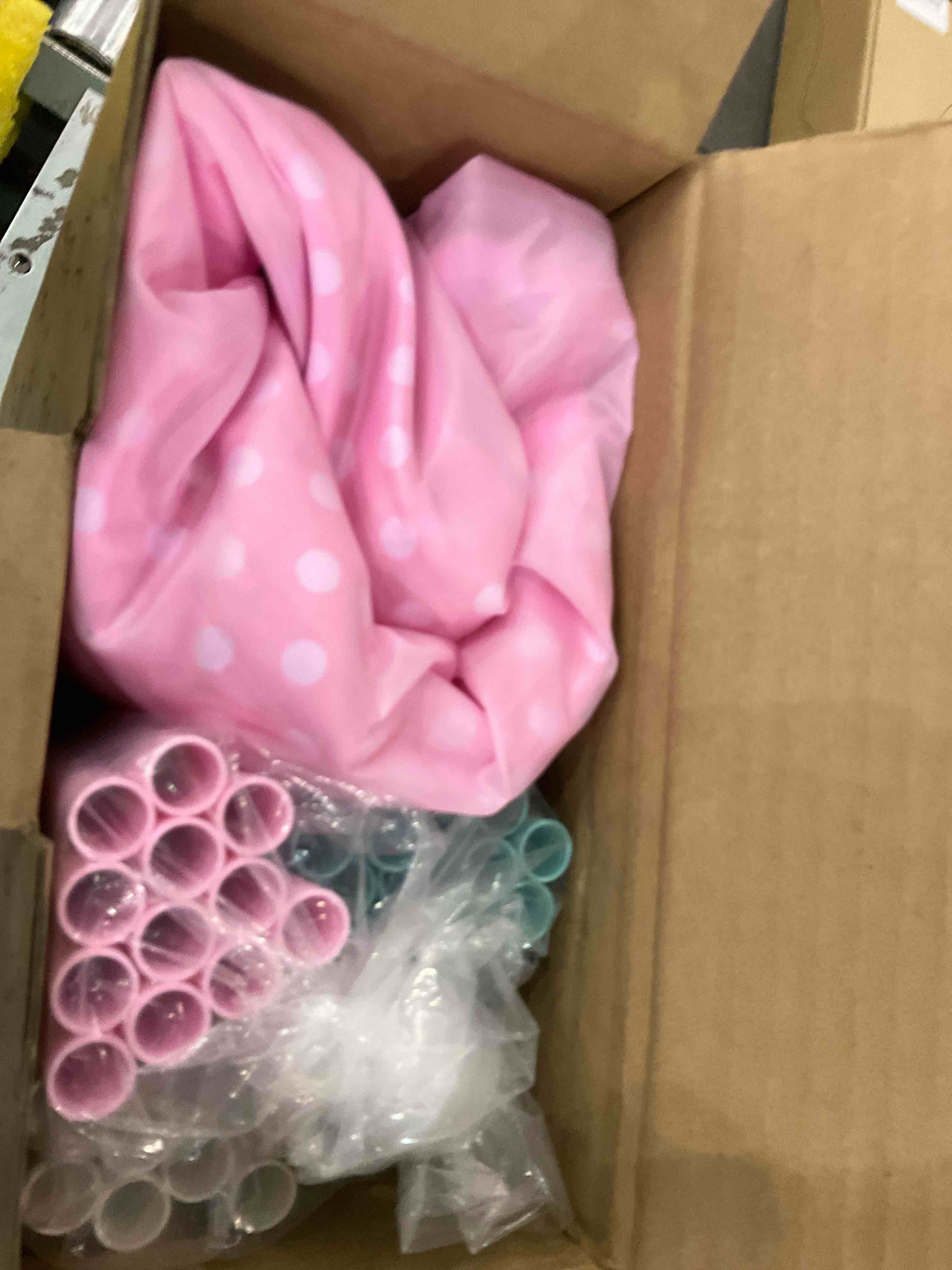 https://s3.amazonaws.com/lotting-images-prod/BargainHunt/EXS01049903_1707830154618.jpeg