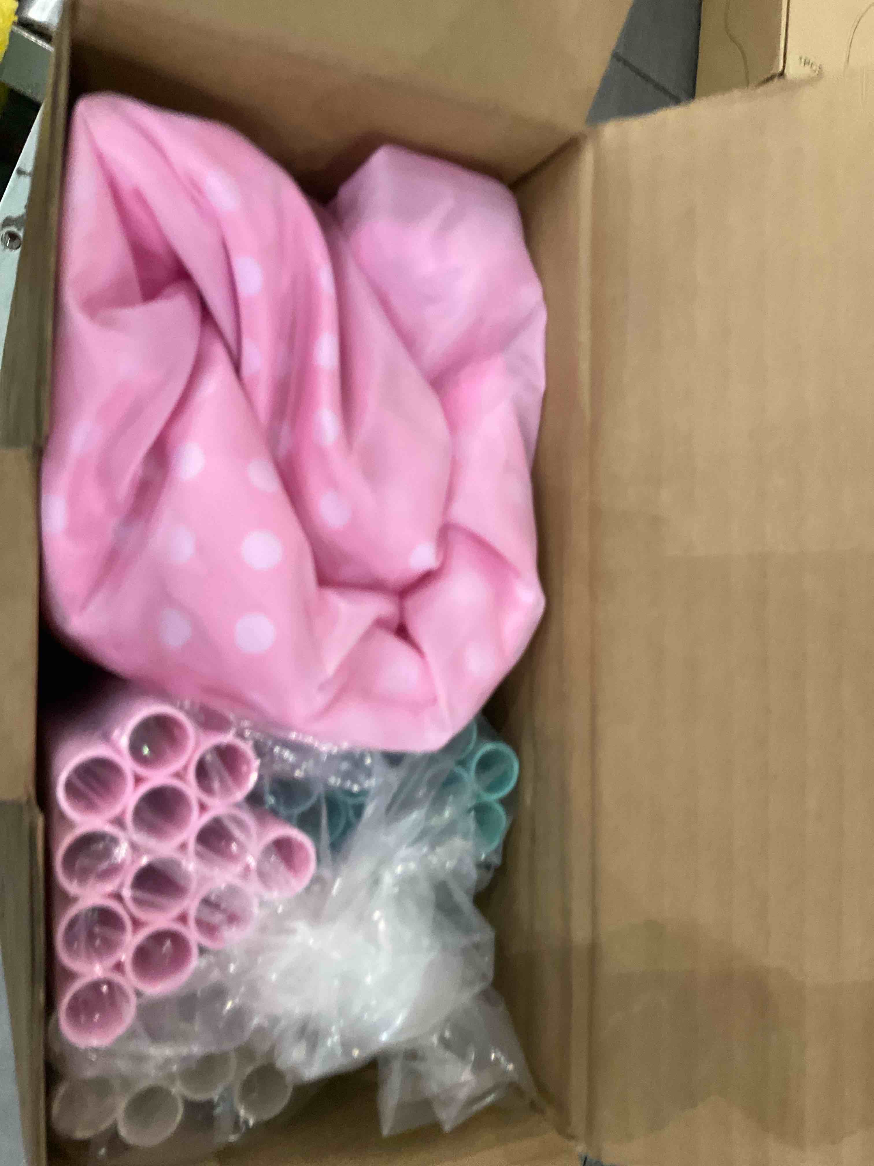 https://s3.amazonaws.com/lotting-images-prod/BargainHunt/EXS01049903_1707830155717.jpeg
