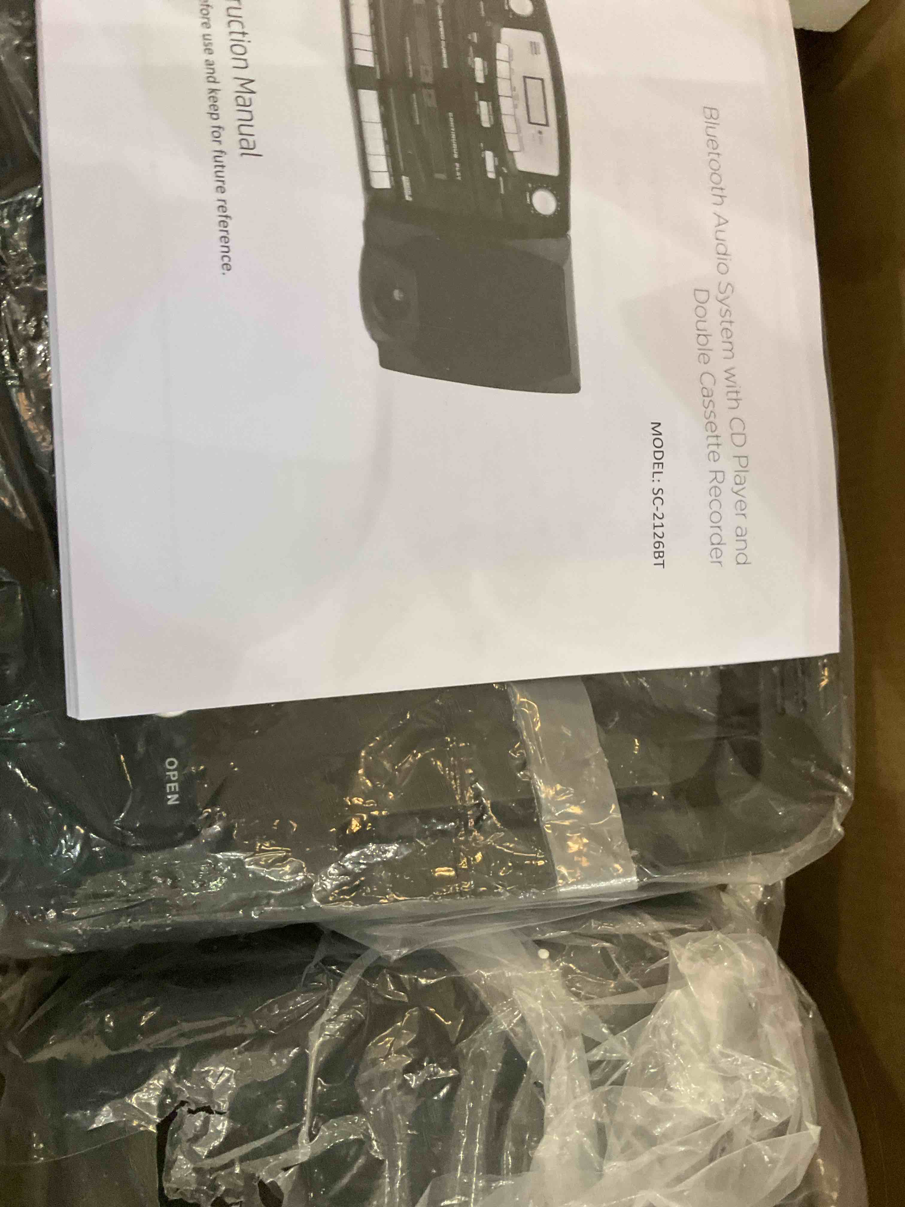 https://s3.amazonaws.com/lotting-images-prod/BargainHunt/EXS01049956_1707840114657.jpeg