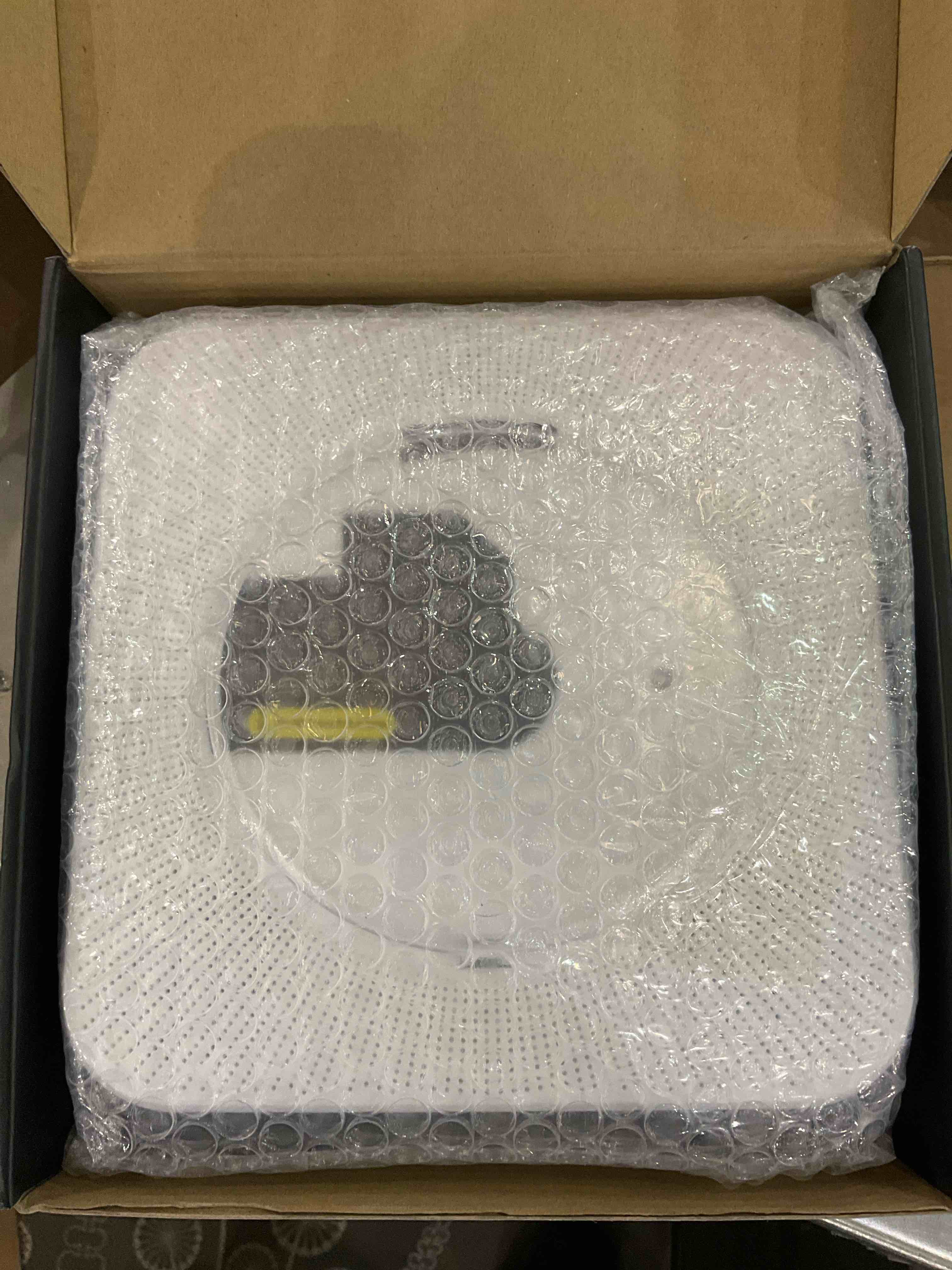 https://s3.amazonaws.com/lotting-images-prod/BargainHunt/EXS01060001_1707229395452.jpeg
