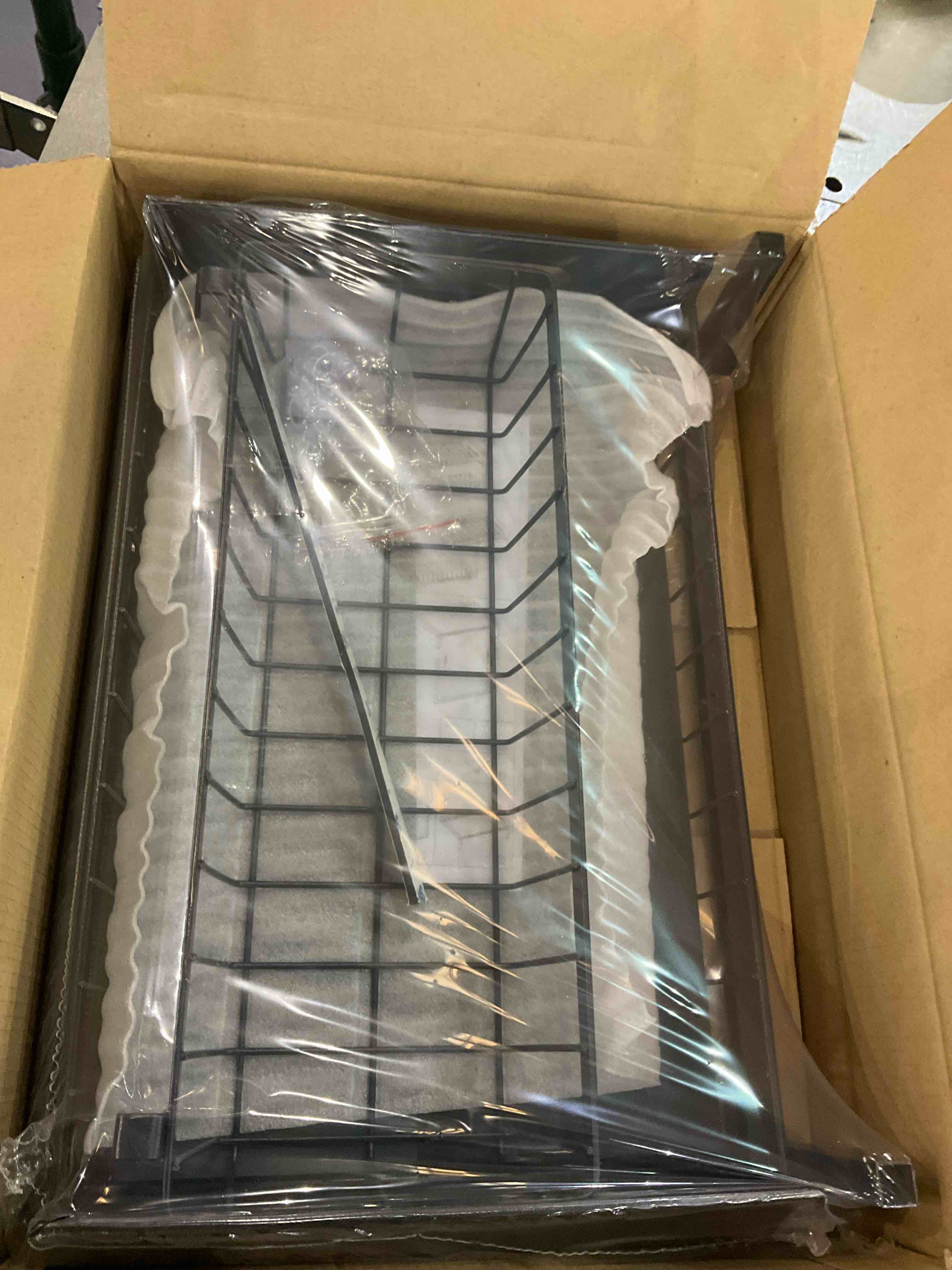 https://s3.amazonaws.com/lotting-images-prod/BargainHunt/EXS01060003_1707229613686.jpeg