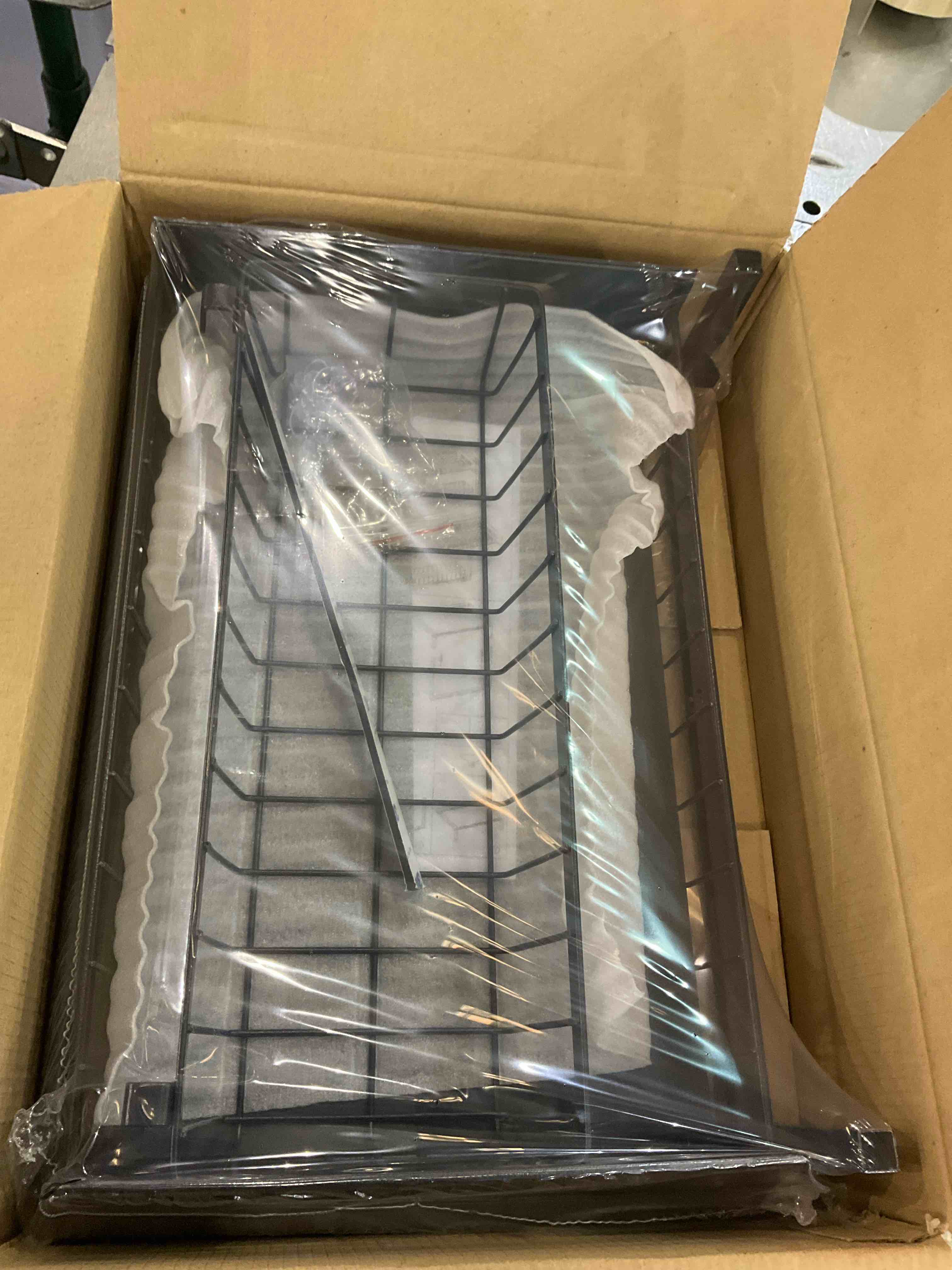 https://s3.amazonaws.com/lotting-images-prod/BargainHunt/EXS01060003_1707229614591.jpeg