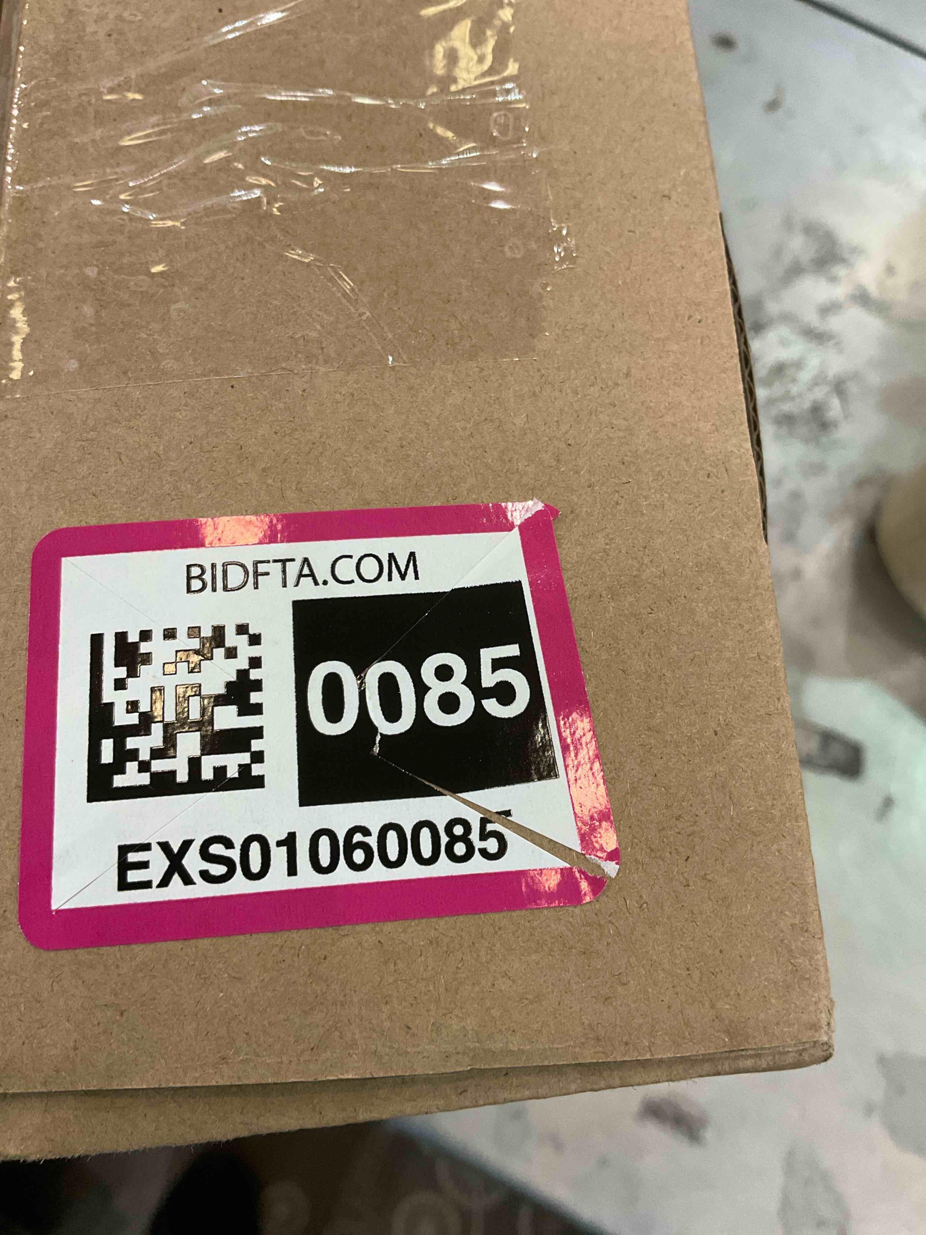 https://s3.amazonaws.com/lotting-images-prod/BargainHunt/EXS01060085_1707243243232.jpeg