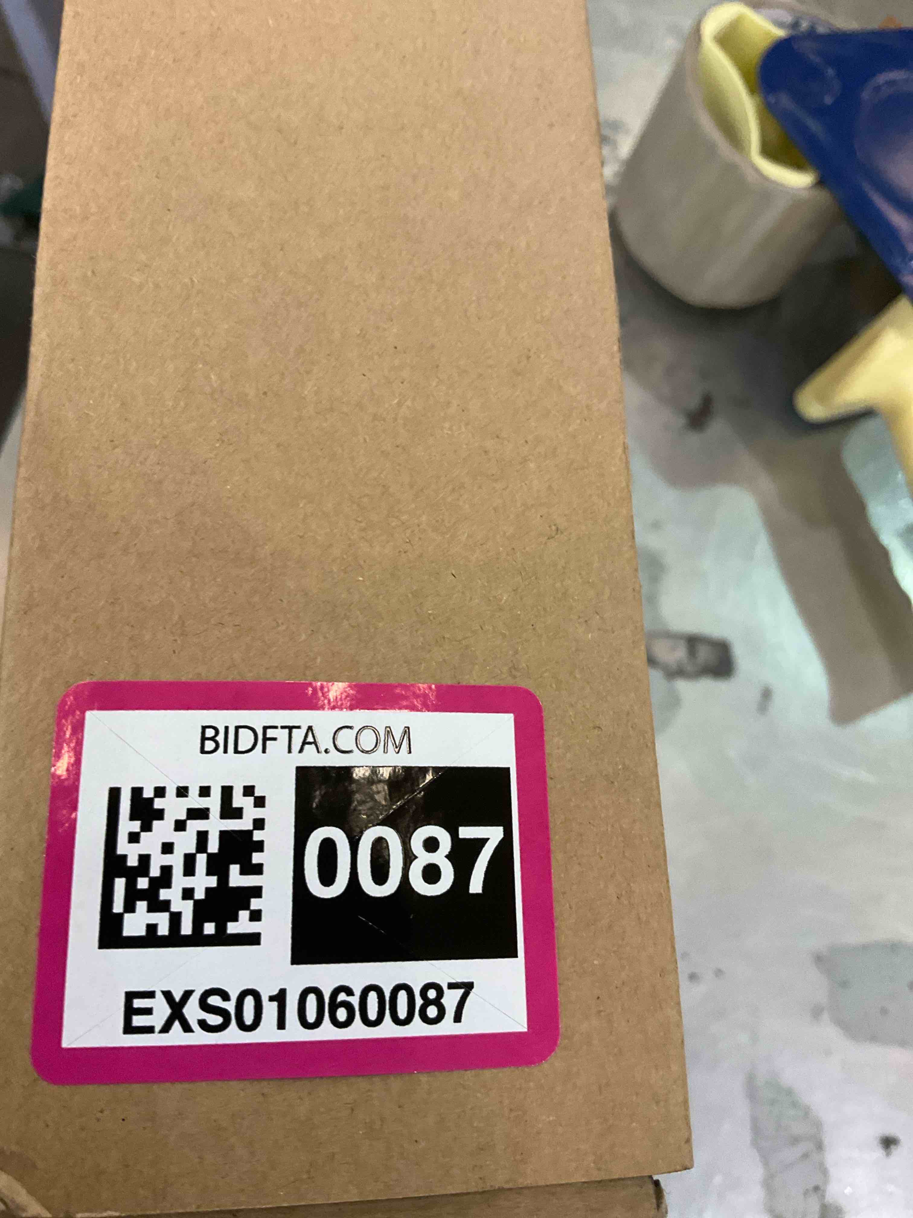 https://s3.amazonaws.com/lotting-images-prod/BargainHunt/EXS01060087_1707243439210.jpeg