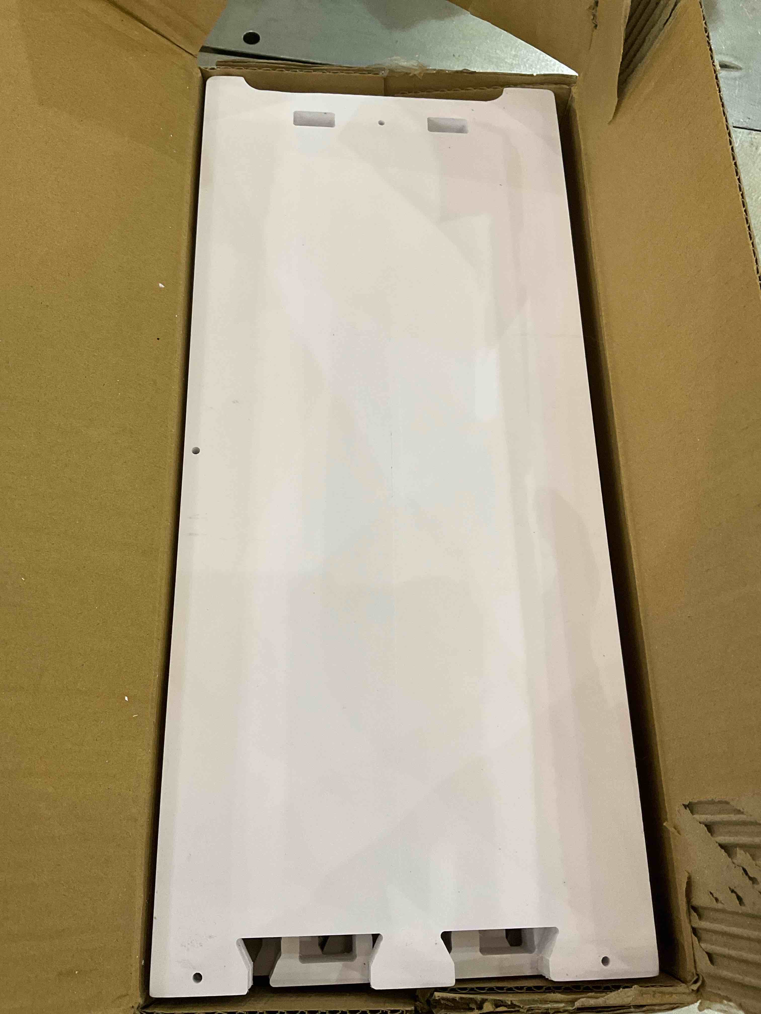 https://s3.amazonaws.com/lotting-images-prod/BargainHunt/EXS01060092_1707244311444.jpeg