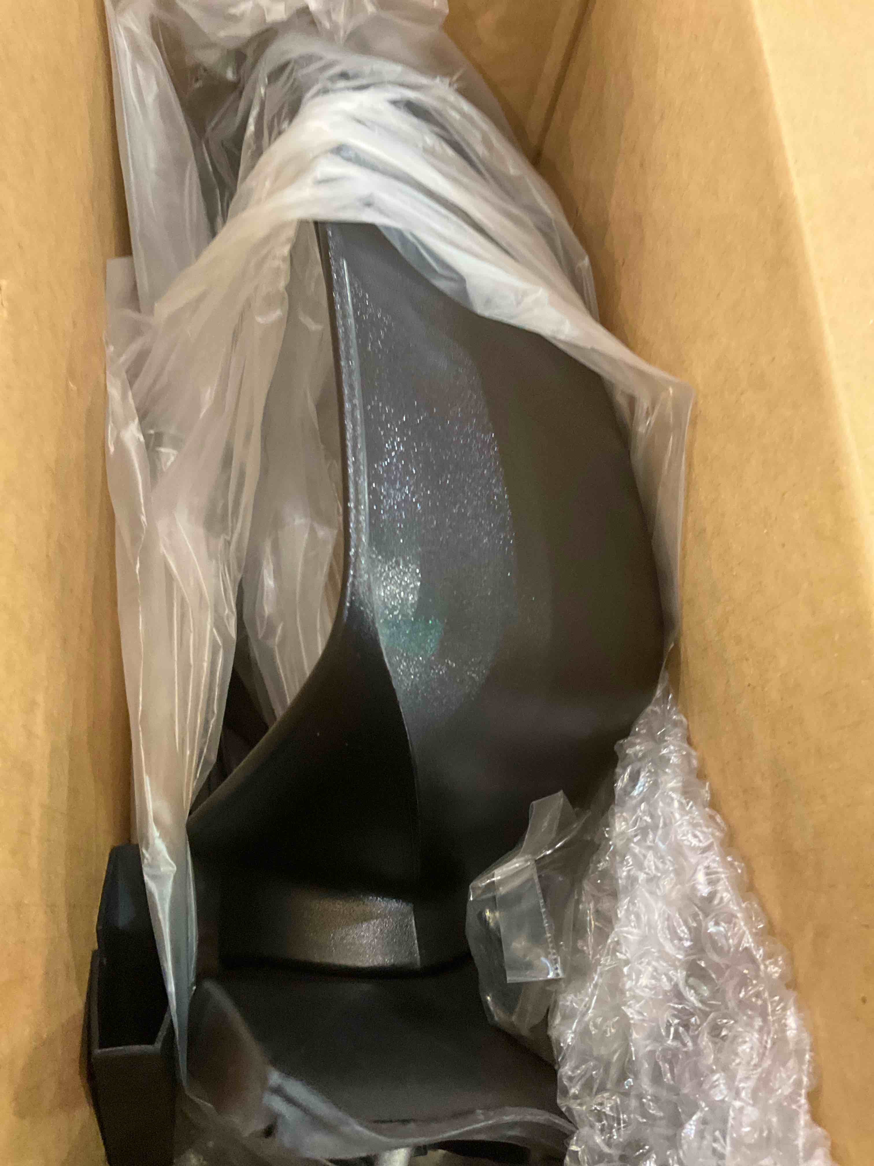 https://s3.amazonaws.com/lotting-images-prod/BargainHunt/EXS01060246_1707329934461.jpeg