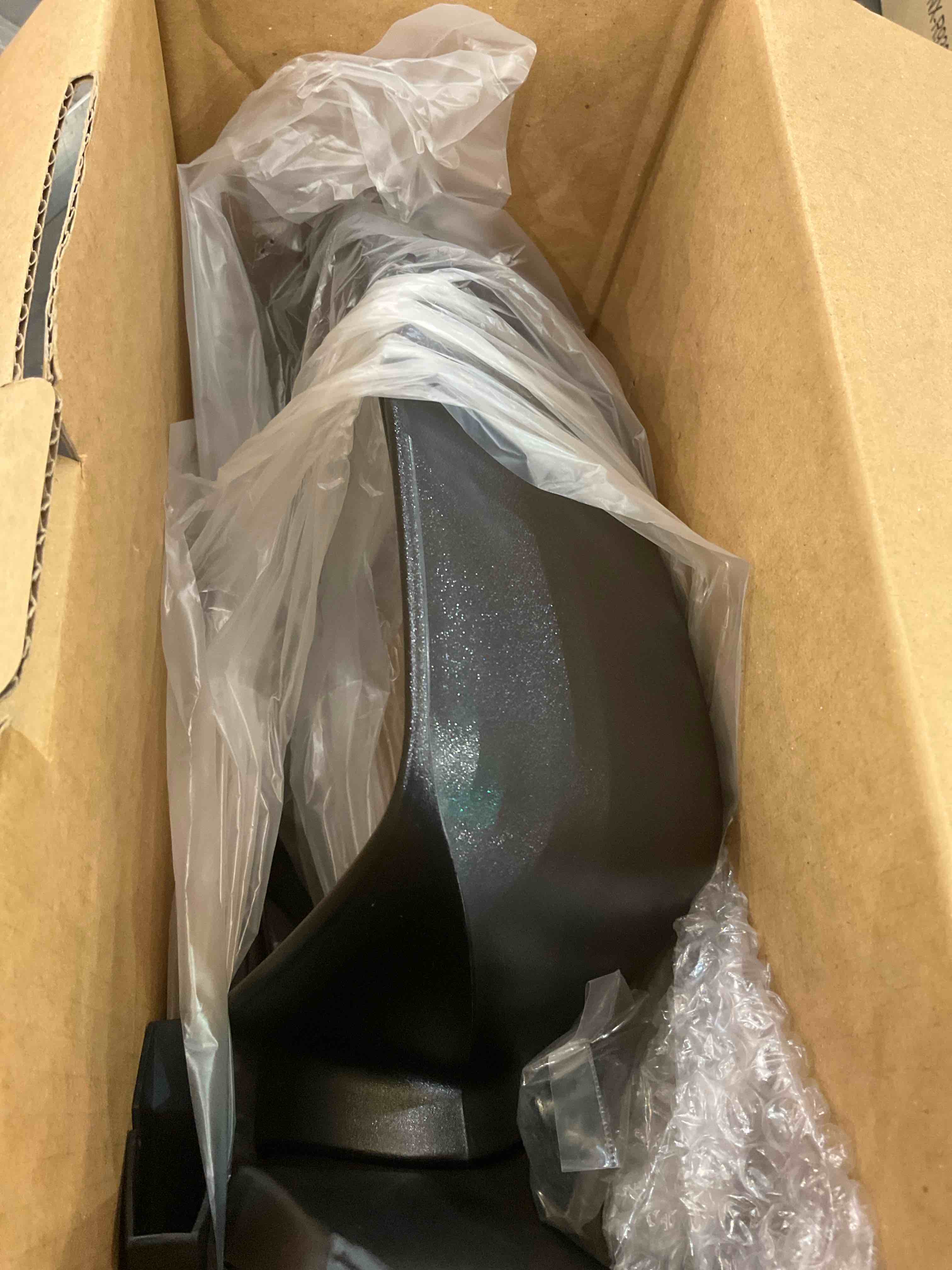 https://s3.amazonaws.com/lotting-images-prod/BargainHunt/EXS01060246_1707329936514.jpeg