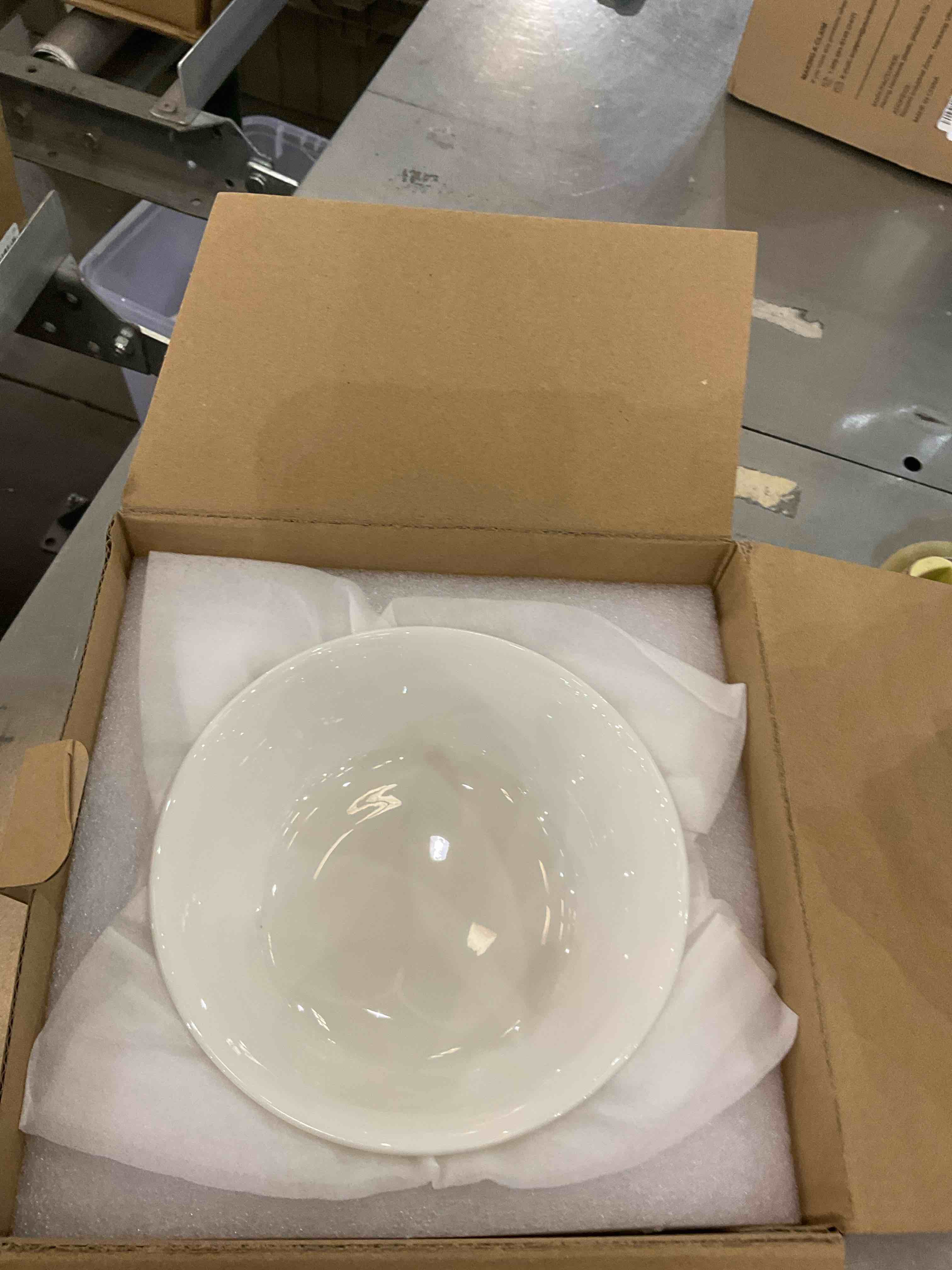https://s3.amazonaws.com/lotting-images-prod/BargainHunt/EXS01060400_1707415187414.jpeg
