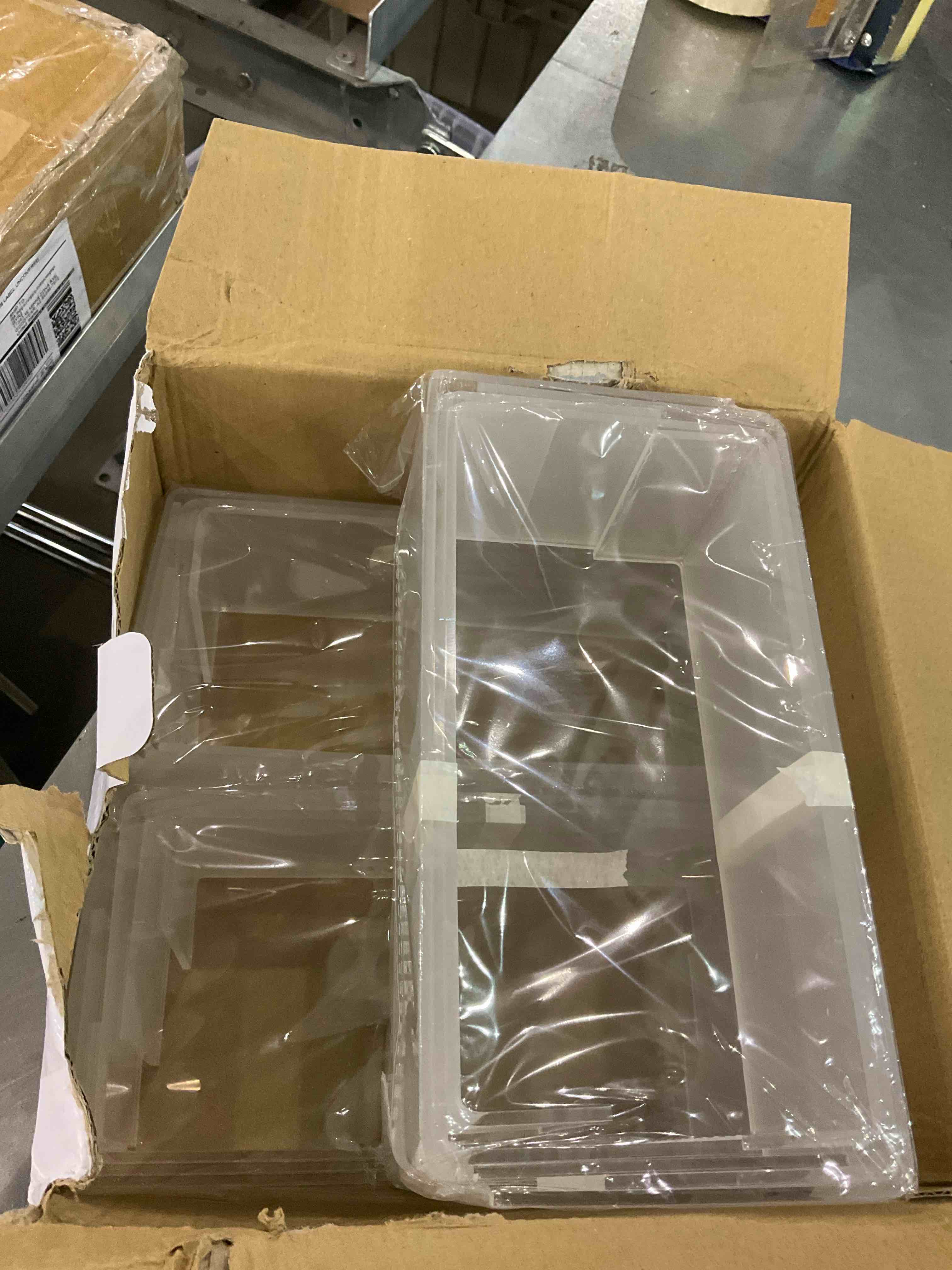 https://s3.amazonaws.com/lotting-images-prod/BargainHunt/EXS01060471_1707483207058.jpeg