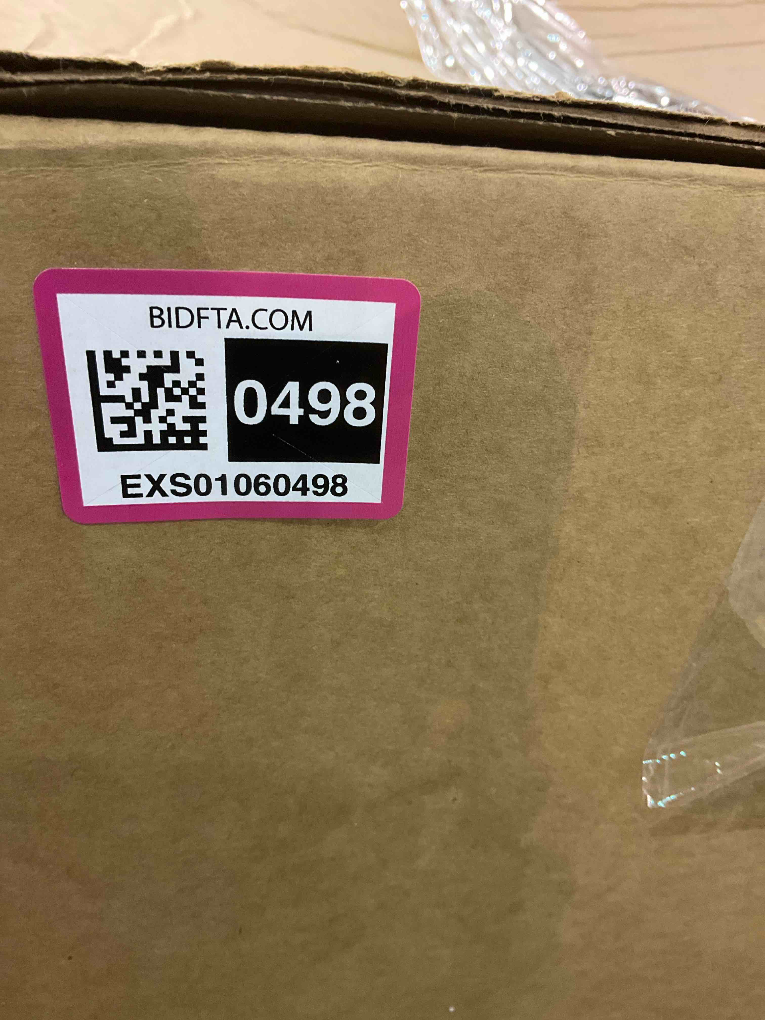 https://s3.amazonaws.com/lotting-images-prod/BargainHunt/EXS01060498_1707490018149.jpeg