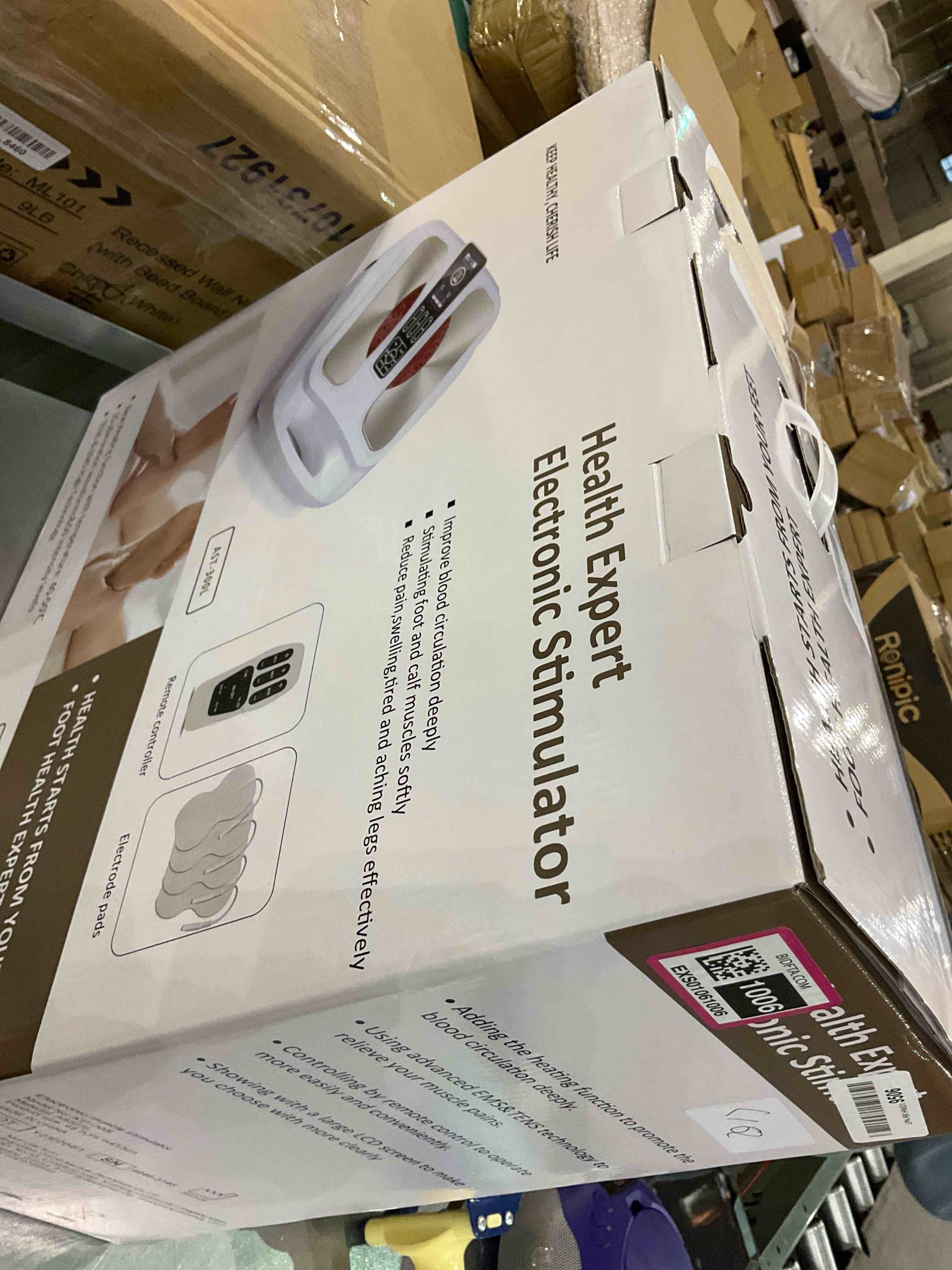https://s3.amazonaws.com/lotting-images-prod/BargainHunt/EXS01061006_1707225771422.jpeg