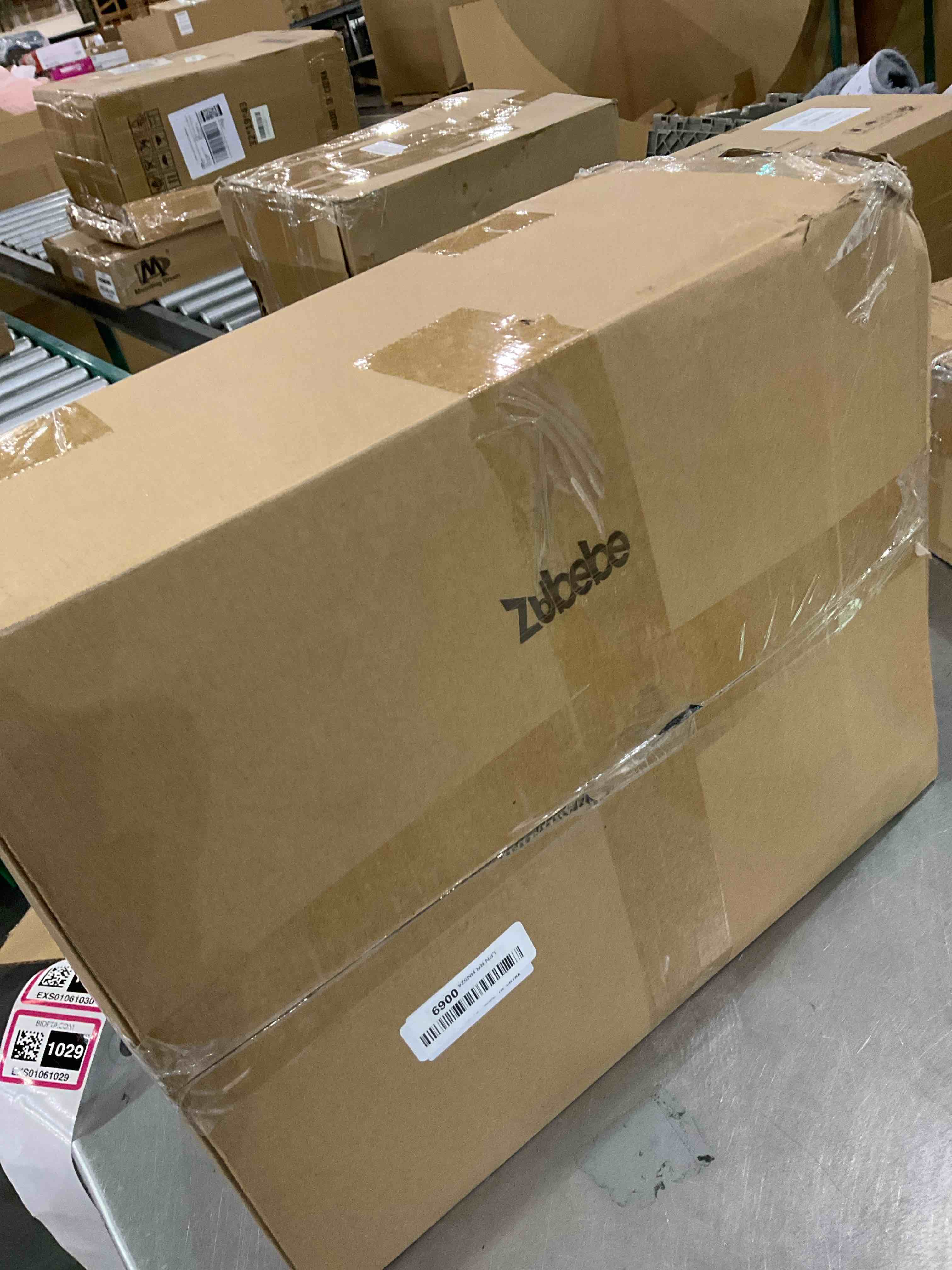 https://s3.amazonaws.com/lotting-images-prod/BargainHunt/EXS01061028_1707229211465.jpeg
