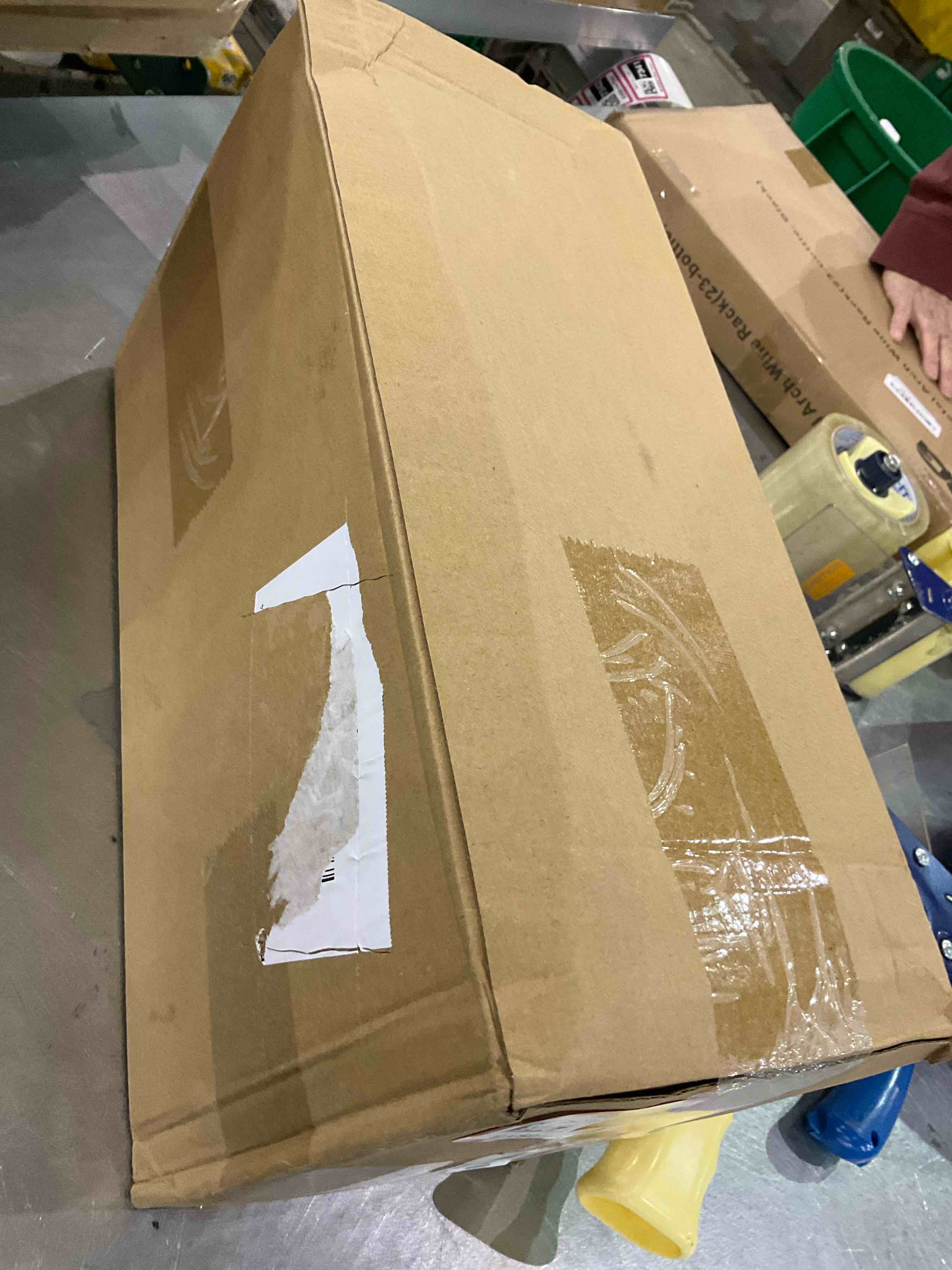 https://s3.amazonaws.com/lotting-images-prod/BargainHunt/EXS01061448_1707504511438.jpeg