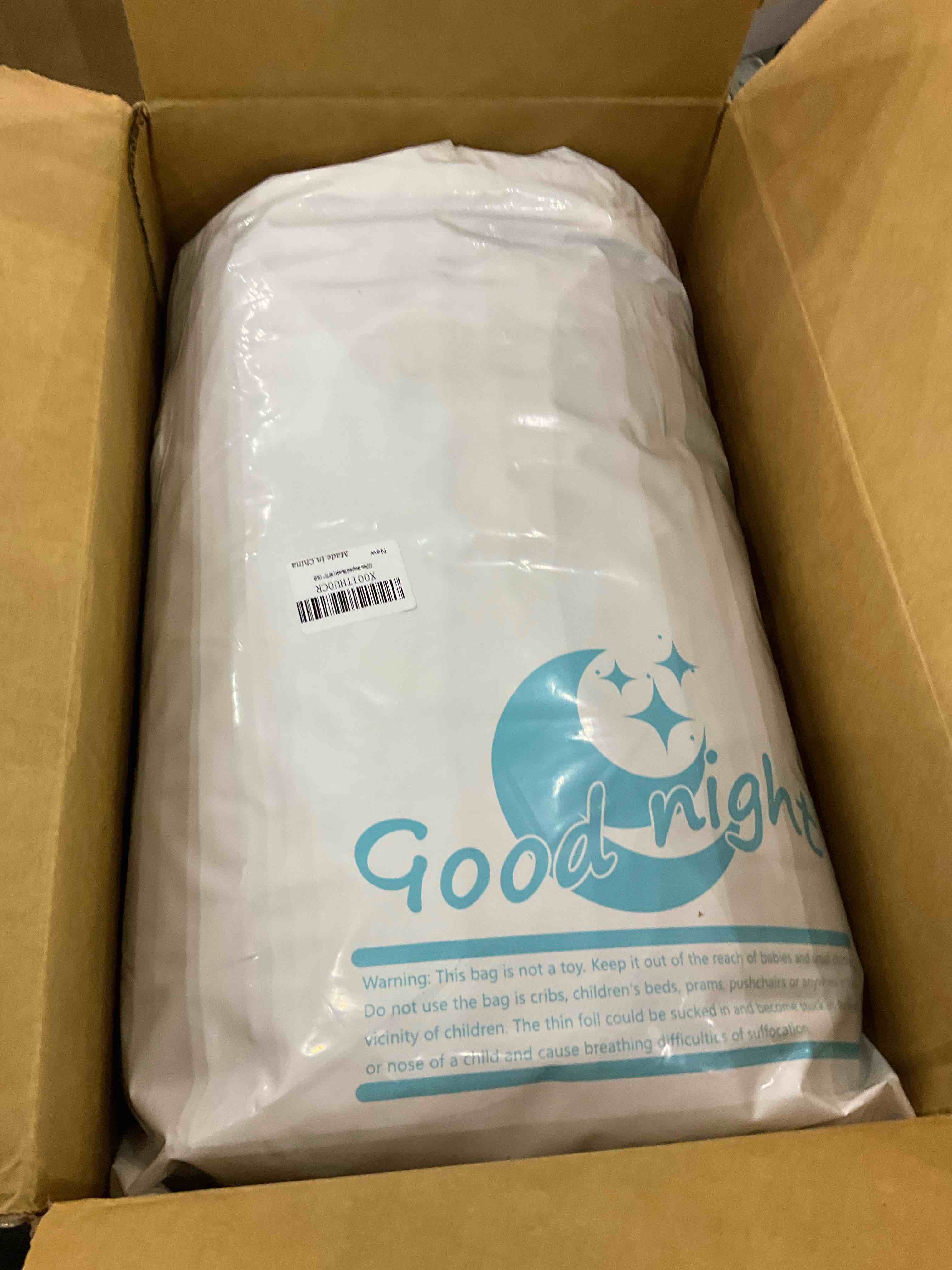 https://s3.amazonaws.com/lotting-images-prod/BargainHunt/EXS01061453_1707506612920.jpeg