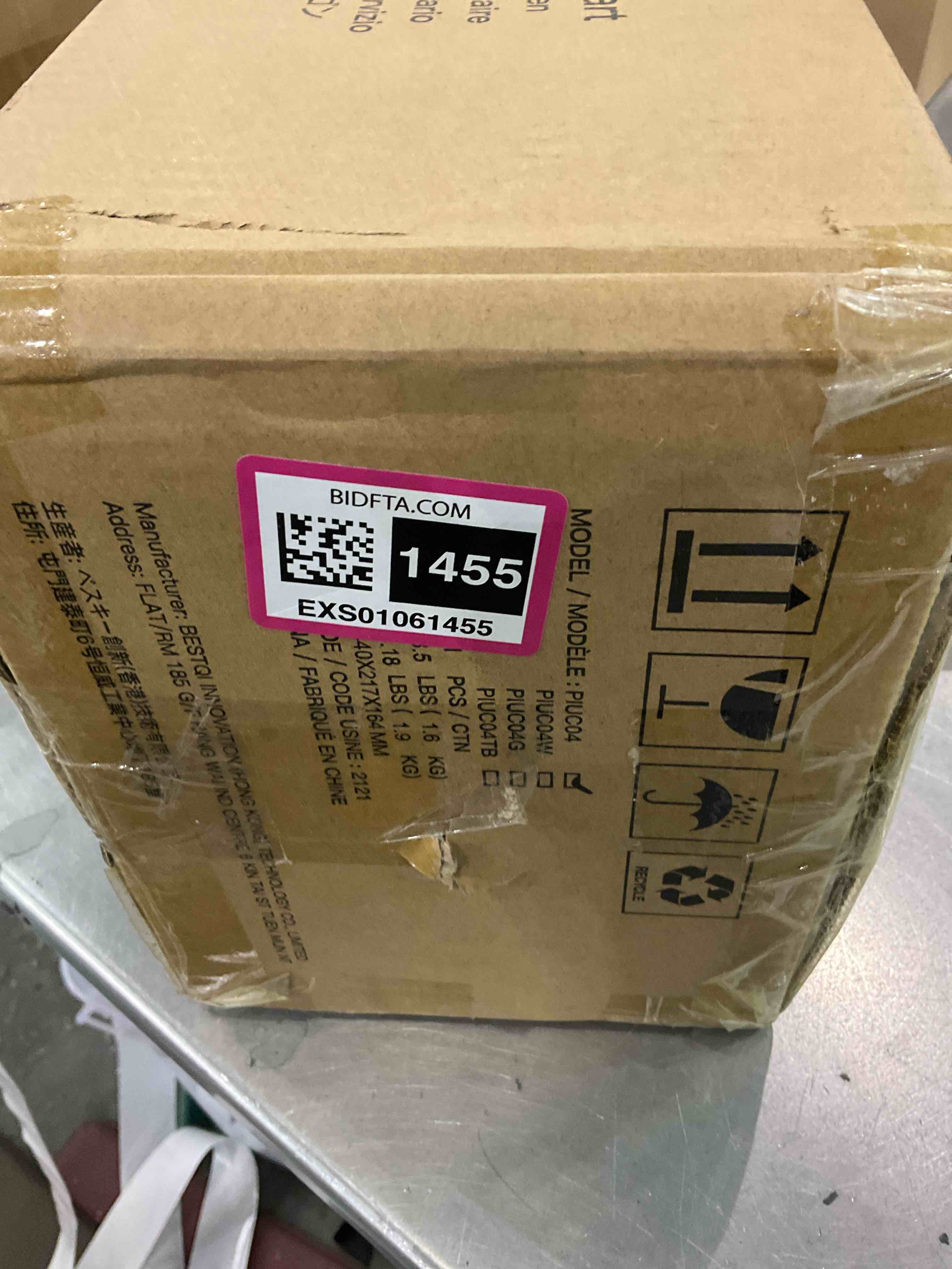 https://s3.amazonaws.com/lotting-images-prod/BargainHunt/EXS01061455_1707506707481.jpeg