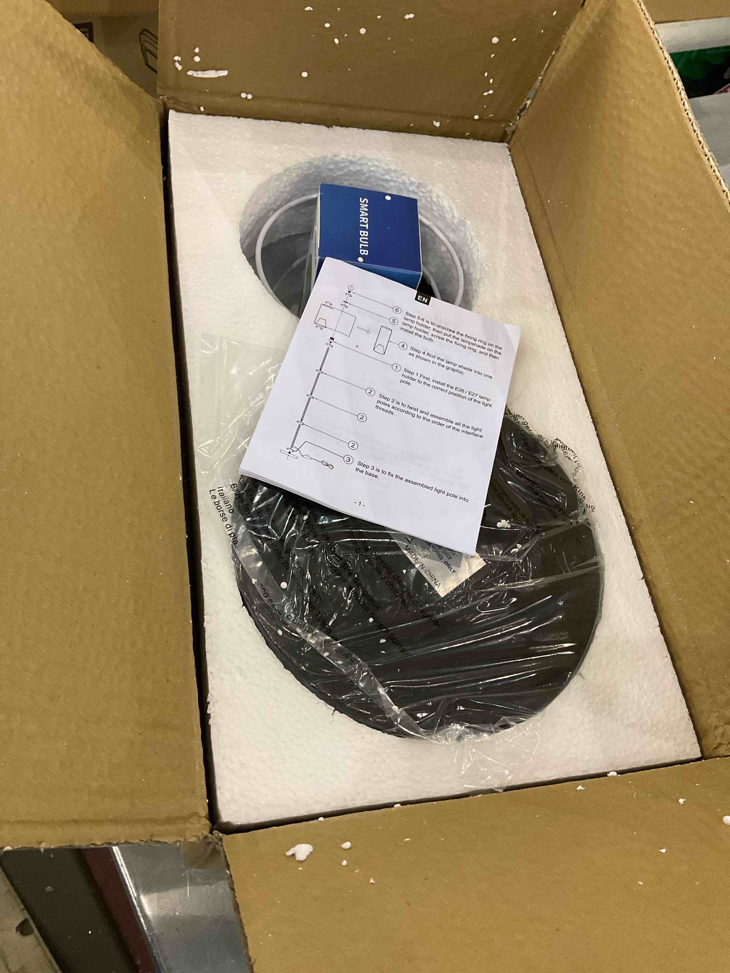https://s3.amazonaws.com/lotting-images-prod/BargainHunt/EXS01061467_1707507761238.jpeg