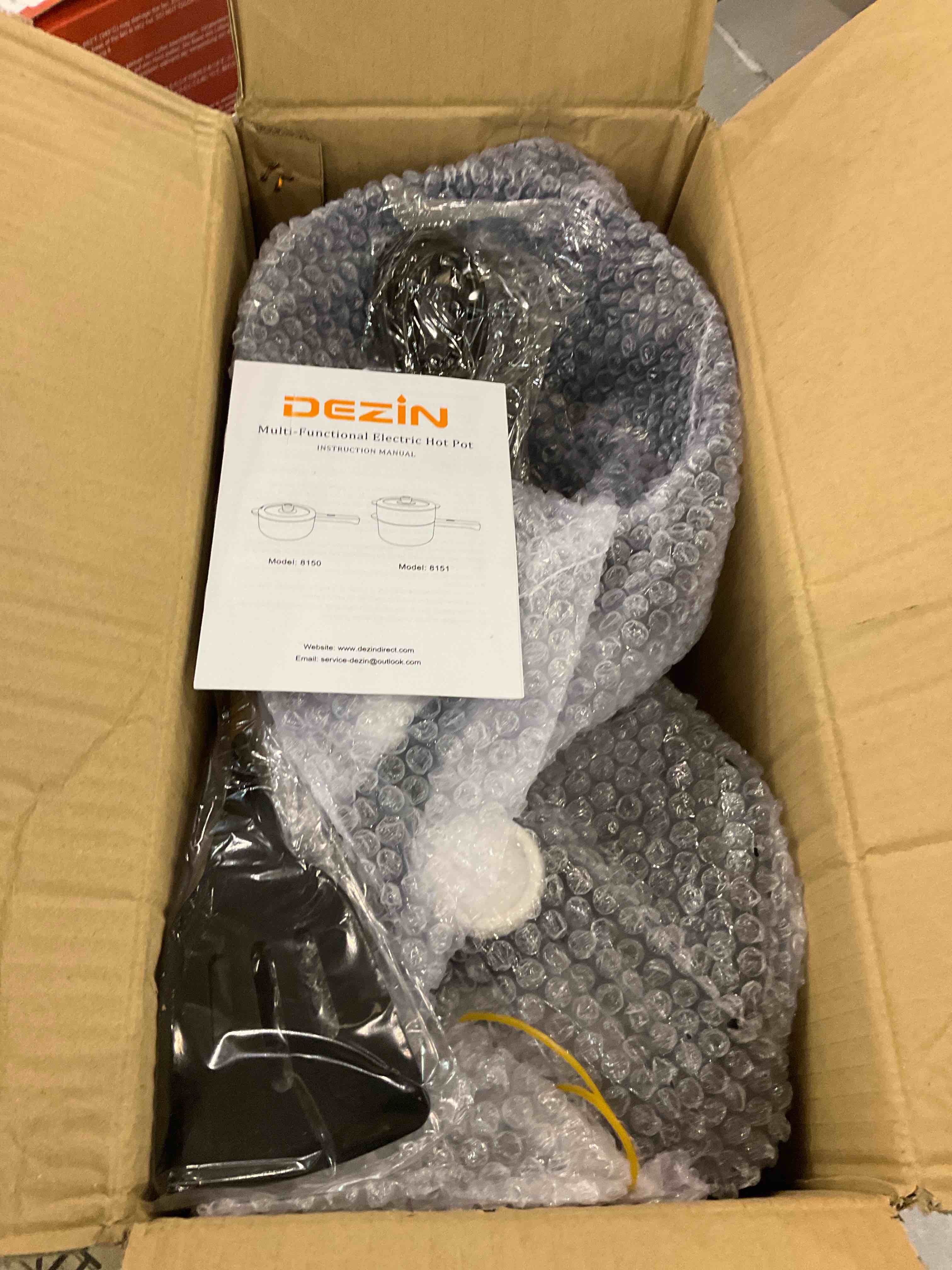 https://s3.amazonaws.com/lotting-images-prod/BargainHunt/EXS01061480_1707508731845.jpeg