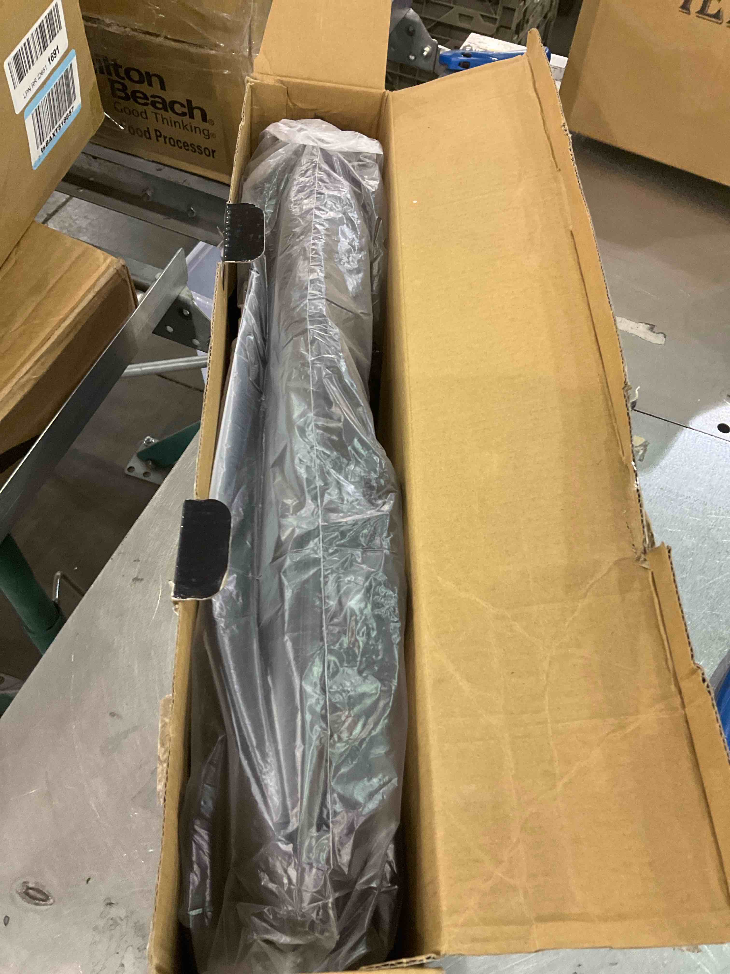 https://s3.amazonaws.com/lotting-images-prod/BargainHunt/EXS01062127_1708004729581.jpeg
