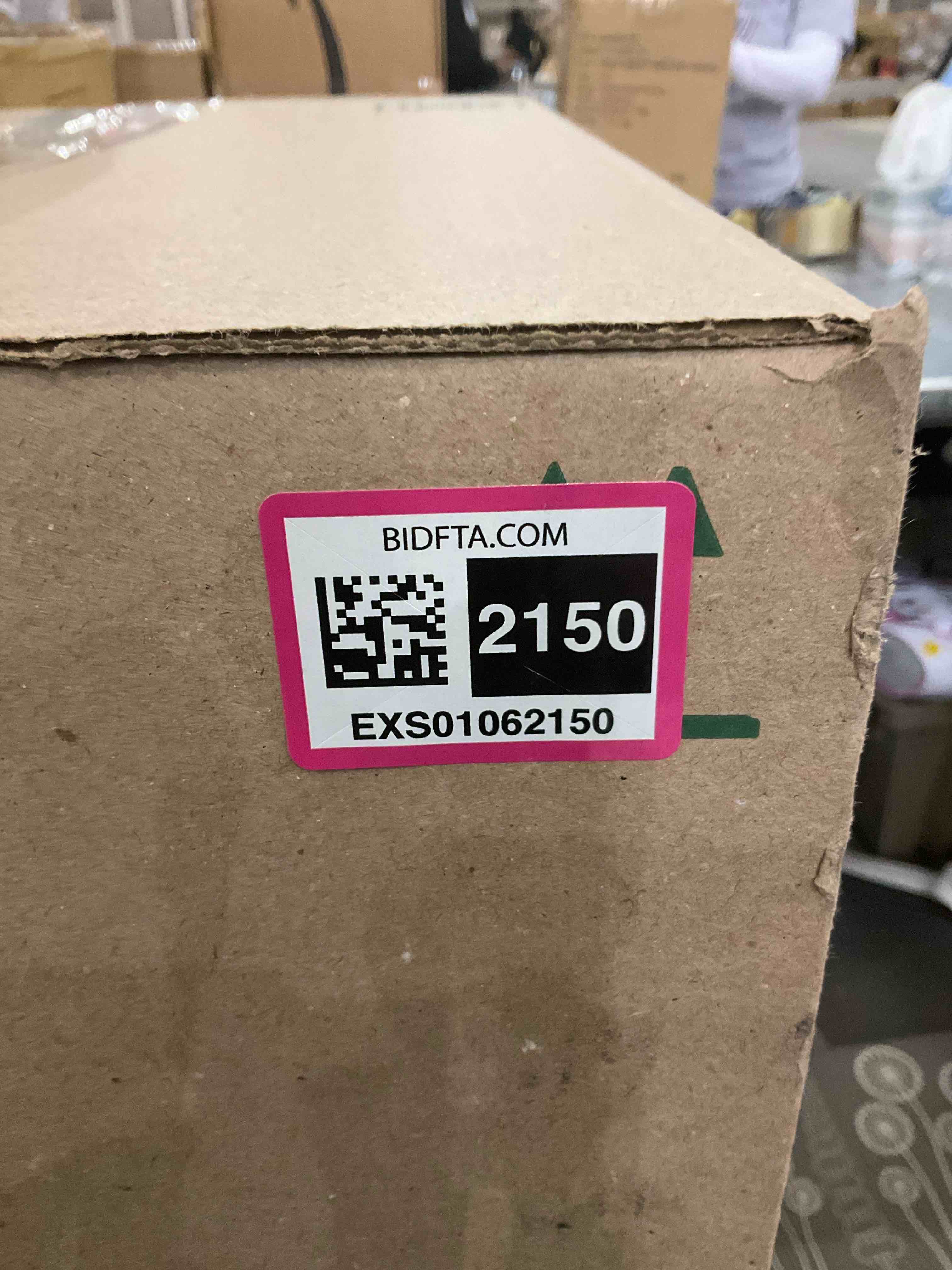 https://s3.amazonaws.com/lotting-images-prod/BargainHunt/EXS01062150_1708009983436.jpeg
