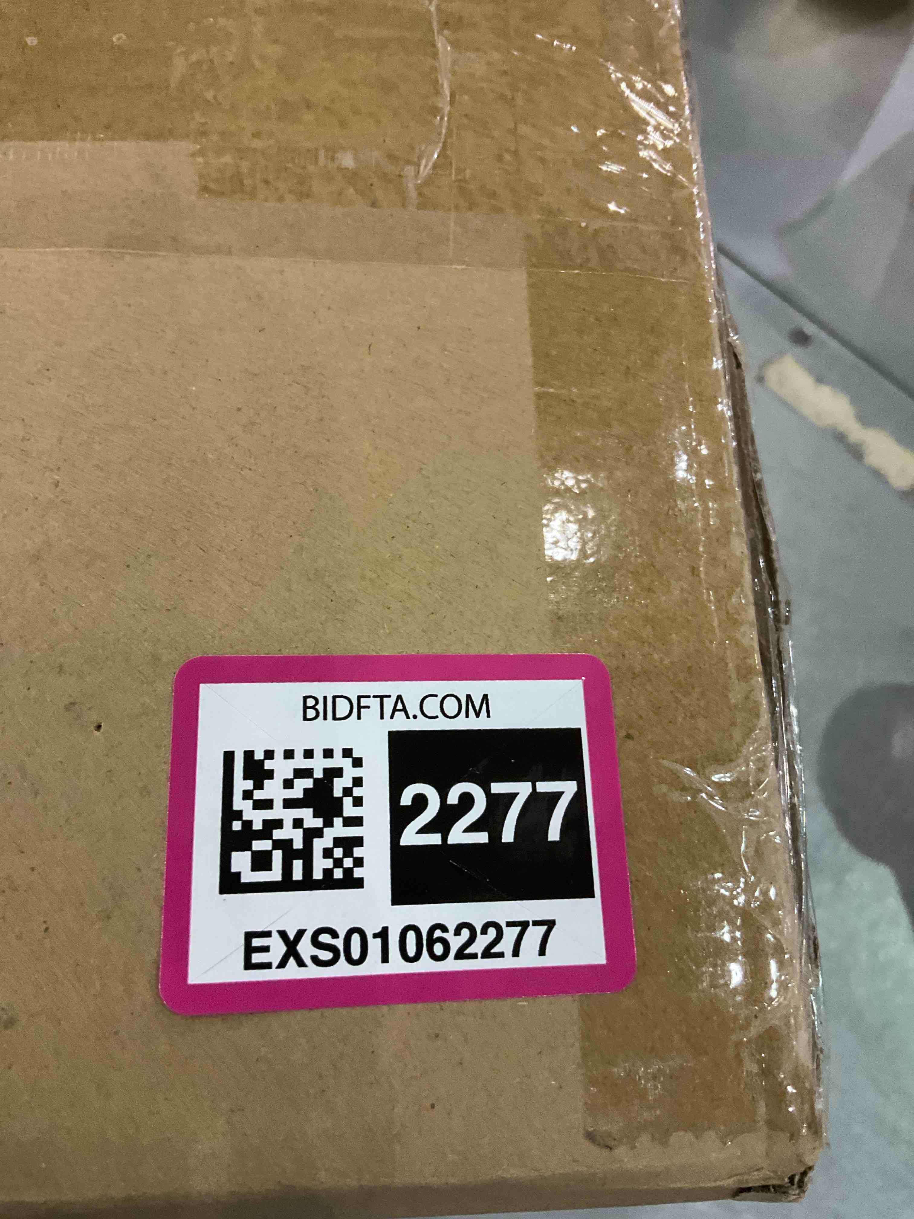 https://s3.amazonaws.com/lotting-images-prod/BargainHunt/EXS01062277_1708087698684.jpeg