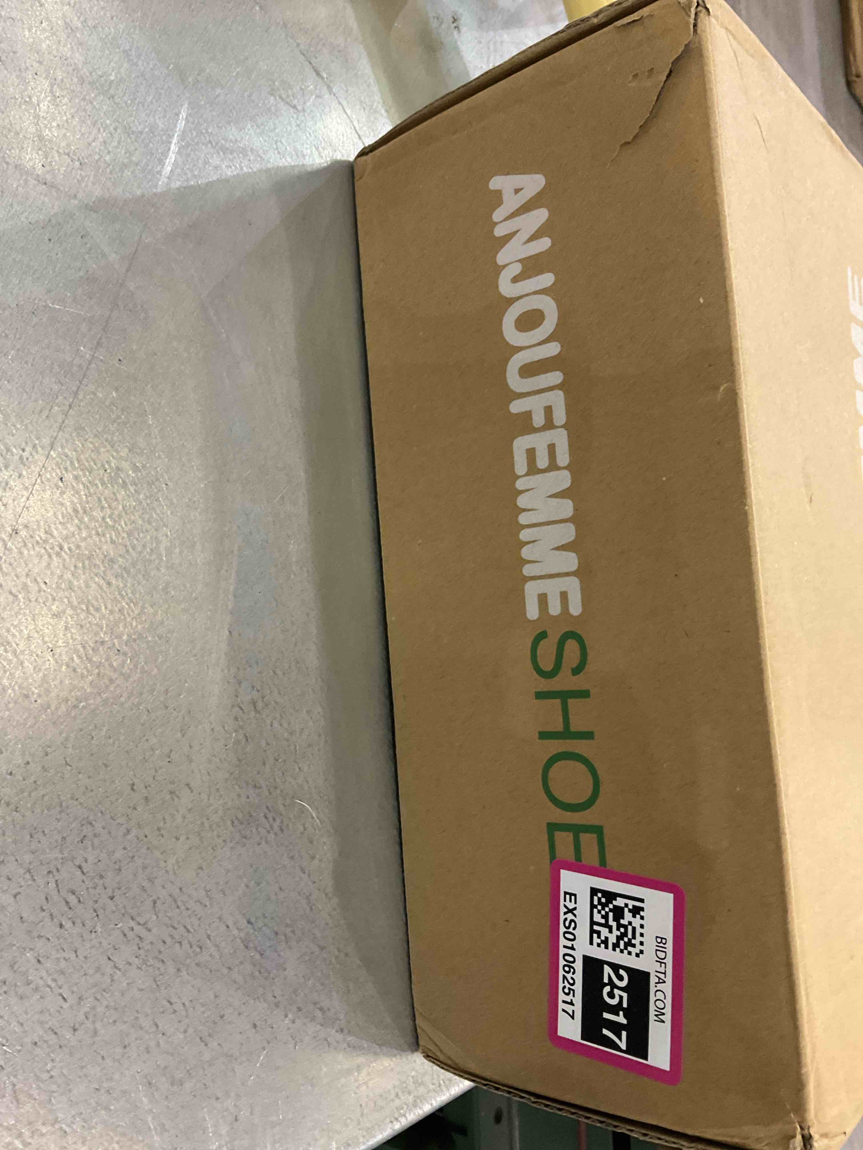 fork hiking boots for women