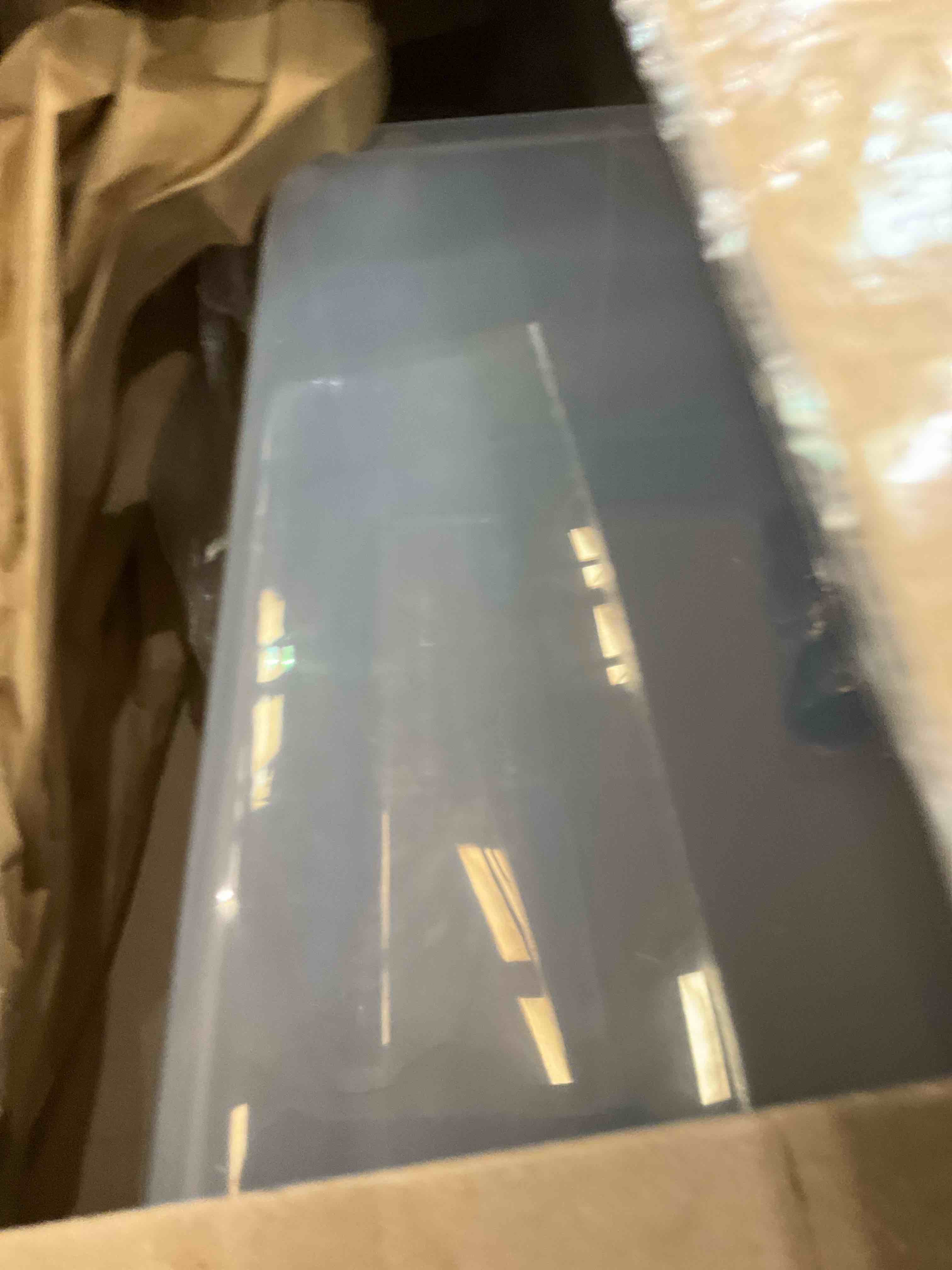 https://s3.amazonaws.com/lotting-images-prod/BargainHunt/EXS01062907_1709148083878.jpeg